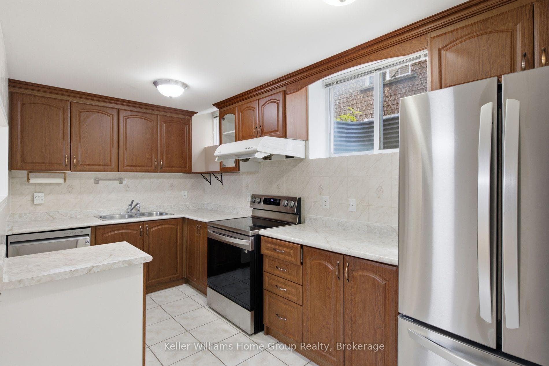 23 Lynch Circle Unit Bsmt photo 6