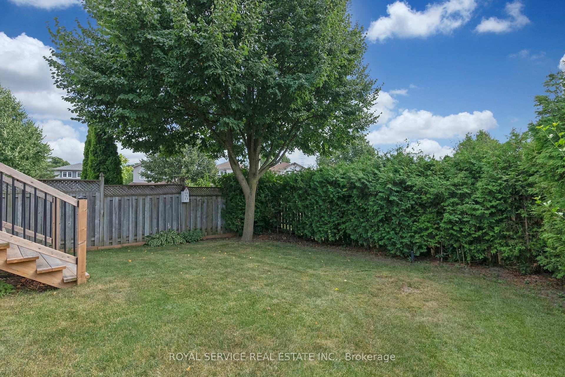1427 Trowbridge Drive photo 35