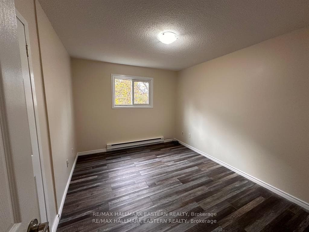 106 Lansdowne Street Unit 204 photo 5