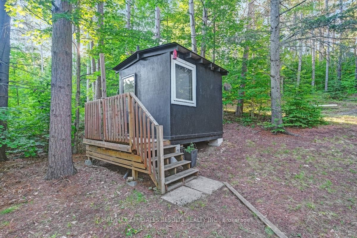 1188 Black Lake N Shr Road photo 31