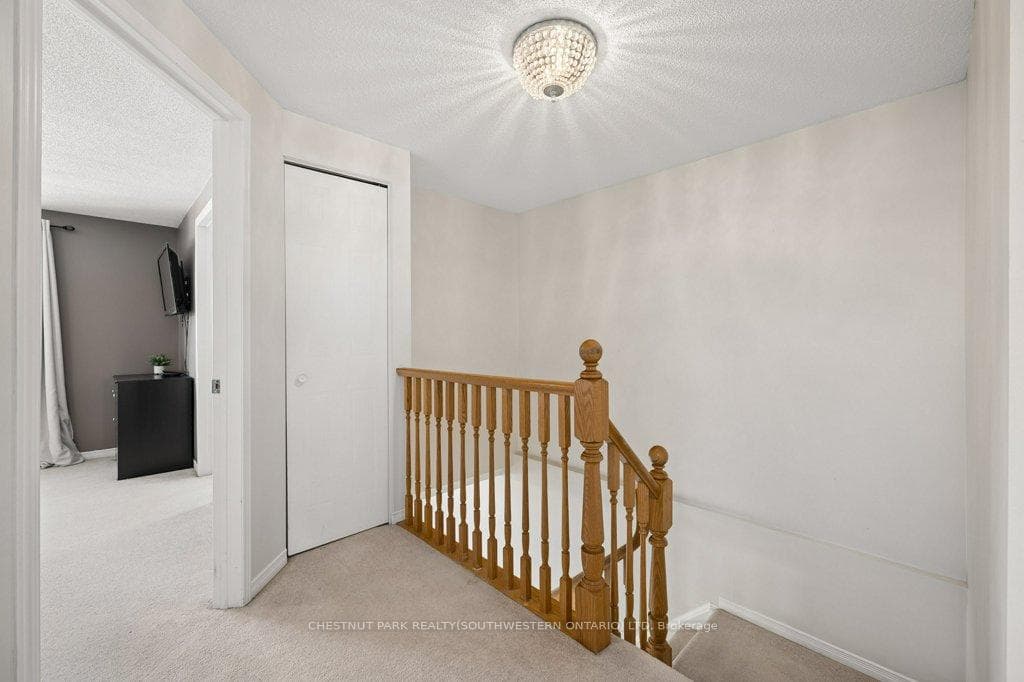 312 Sable Court photo 22
