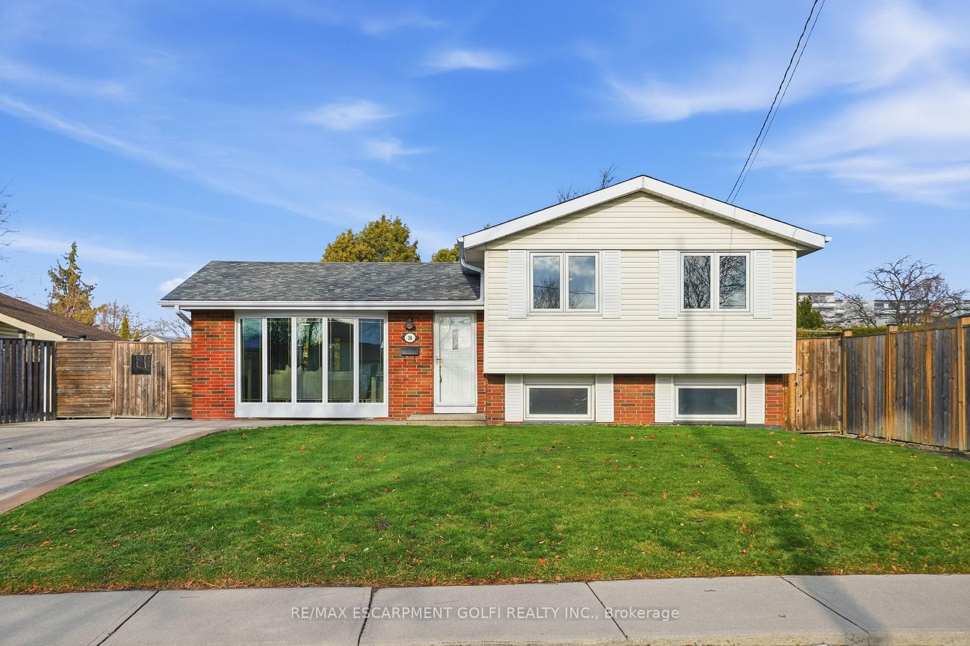 38 Coral Drive photo 1