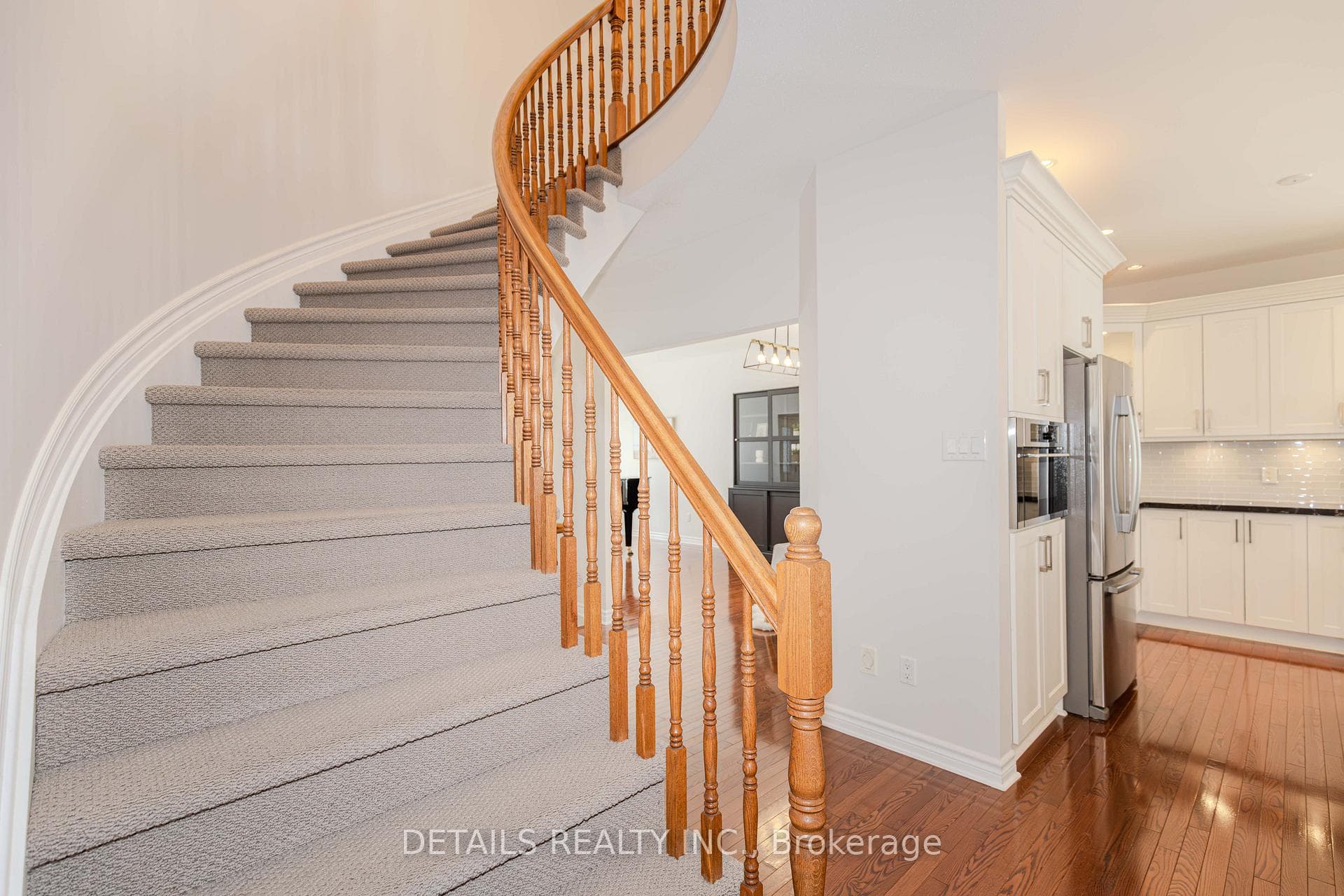 247 Flodden Way photo 30