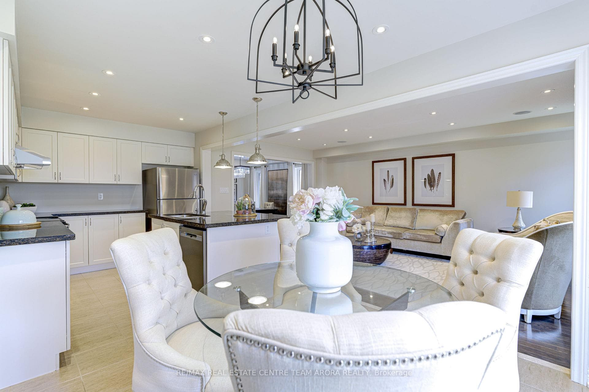 35 Rosebrugh Avenue photo 11