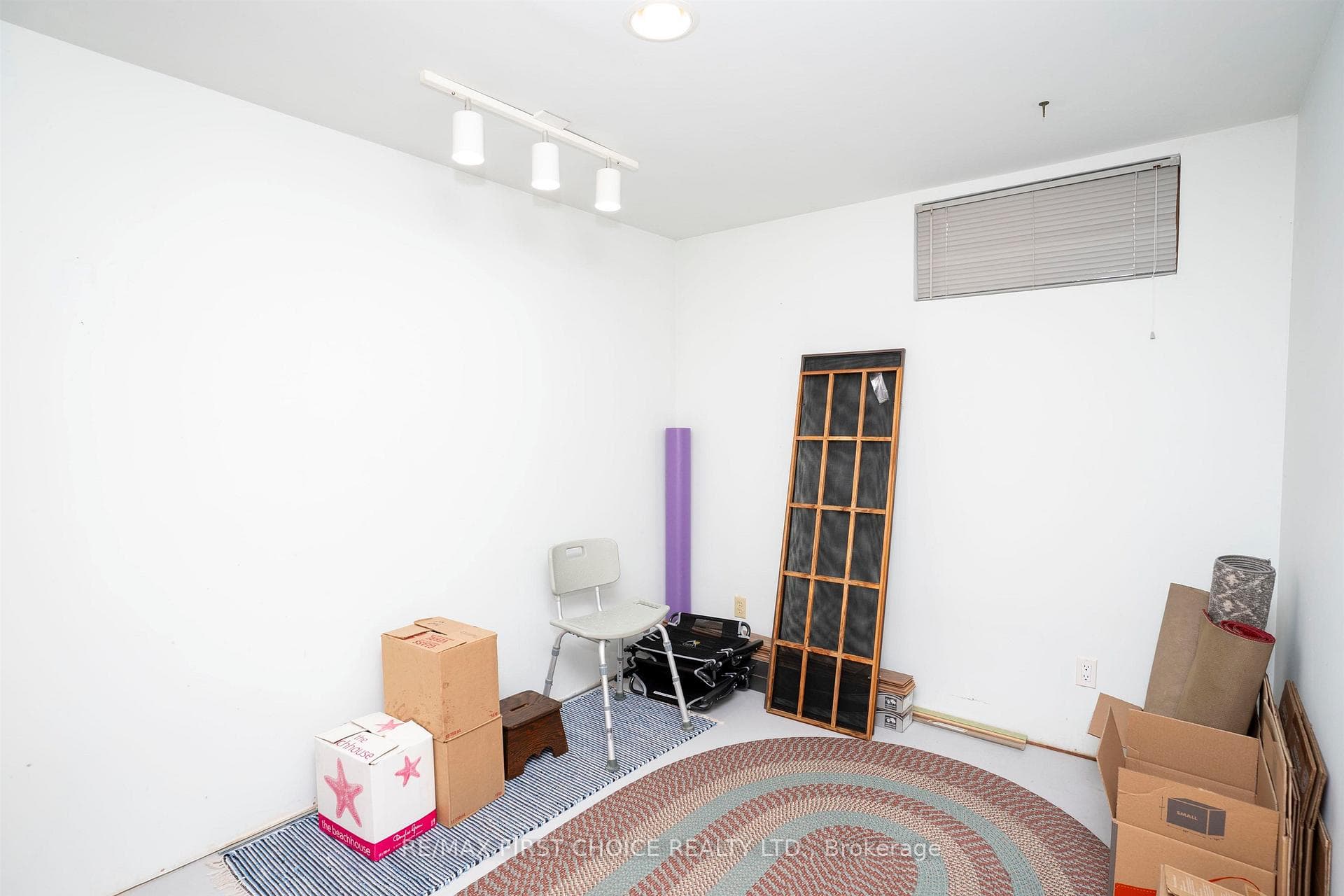 225 FLAMINGO DR photo 31