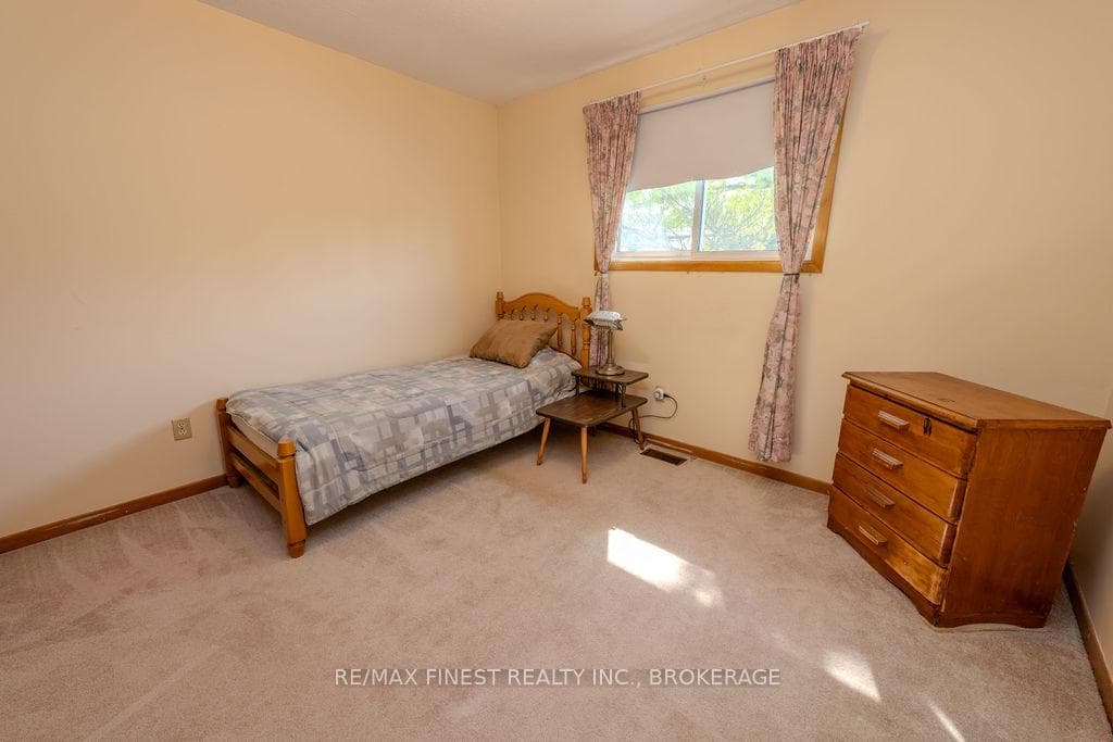 776 Cedarwood Drive photo 16