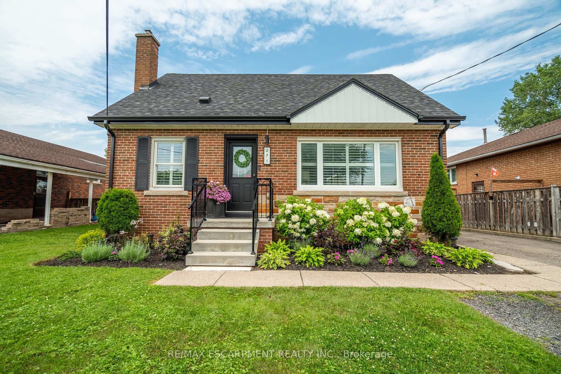 271 Mcneilly Road photo 1