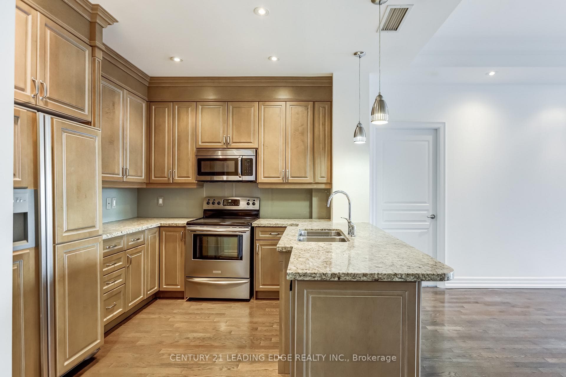 21 Burkebrook Place Unit 508 photo 8