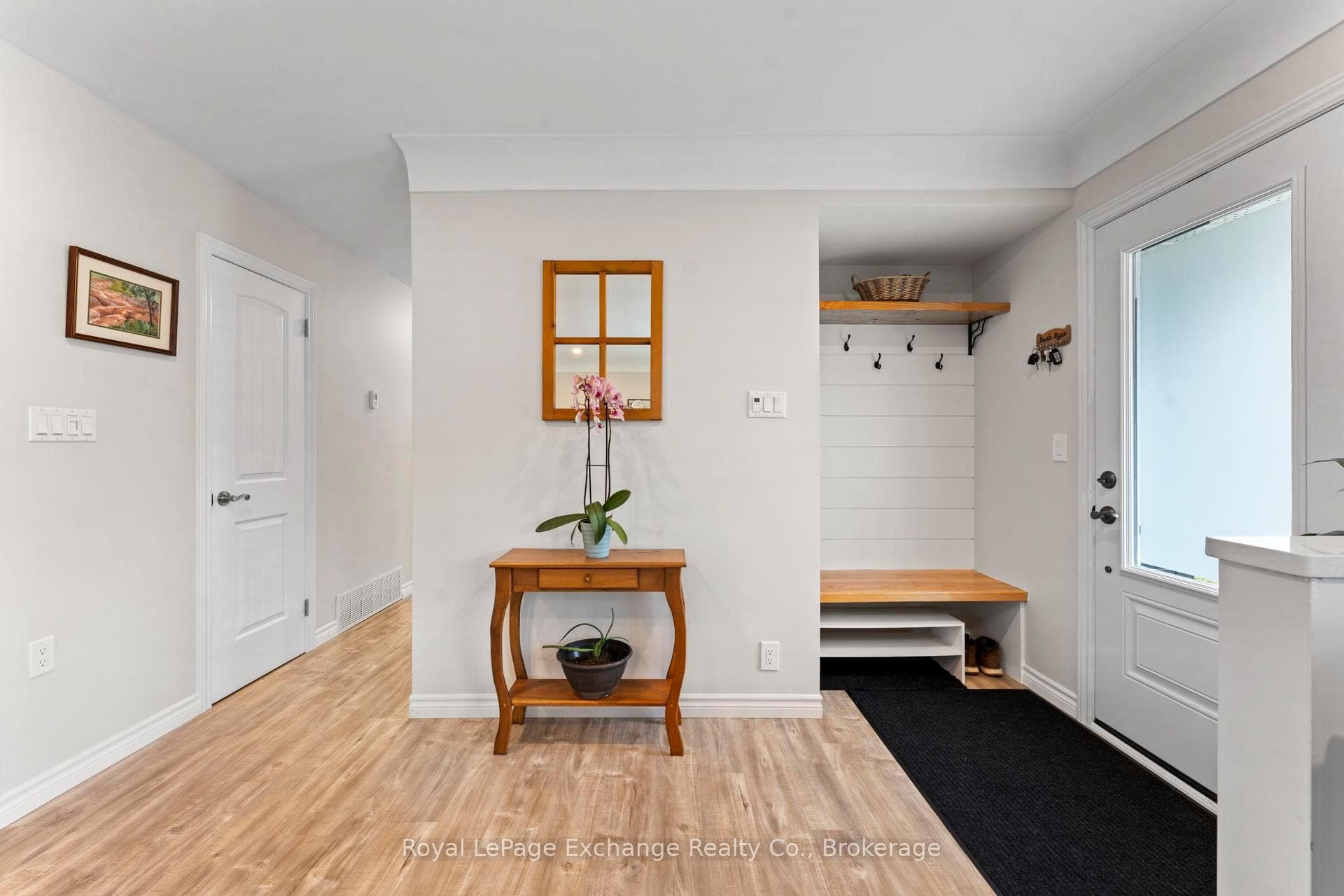 219 Kingsway Street photo 24
