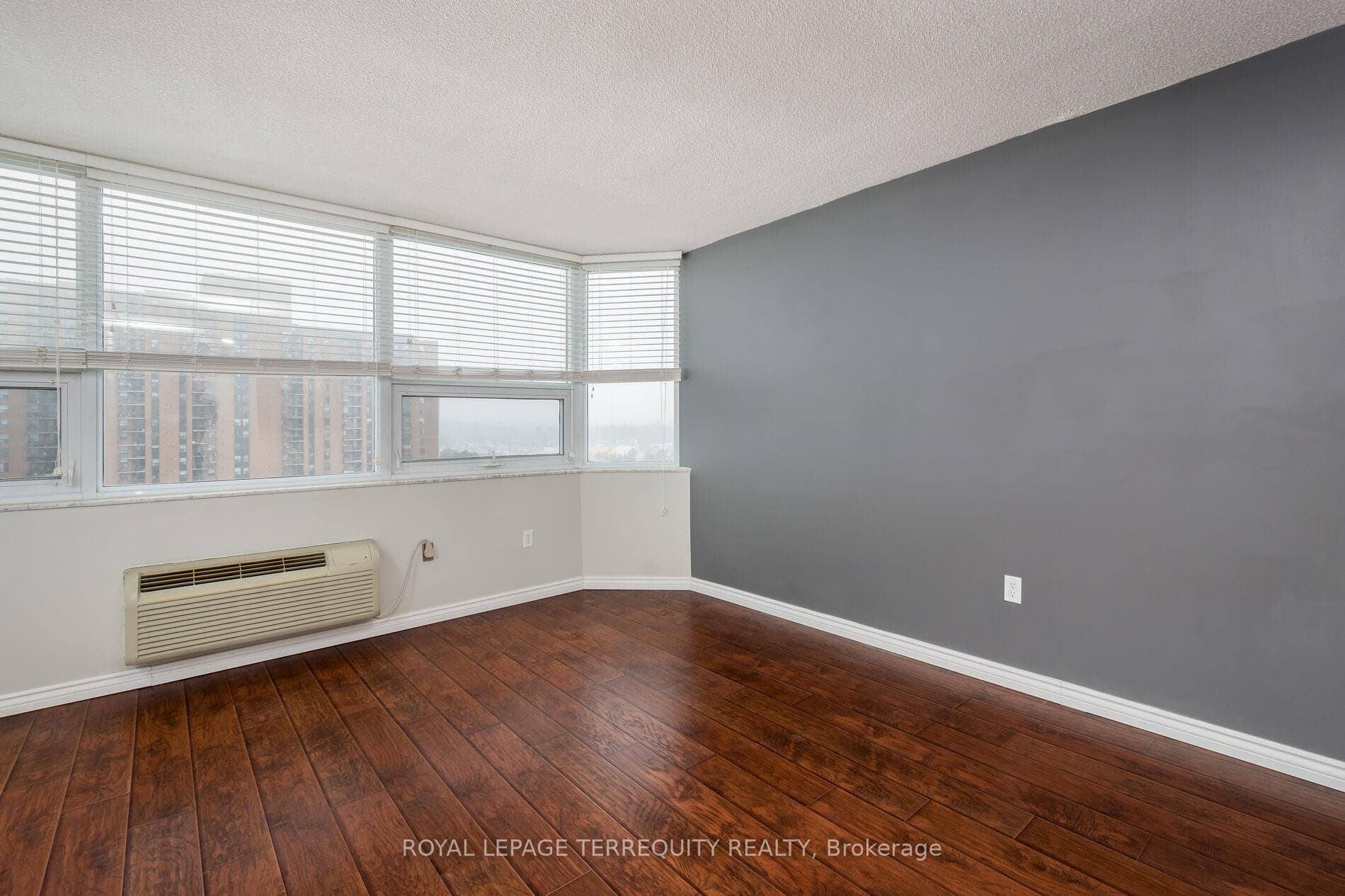 121 Ling Road Unit 1004 photo 14