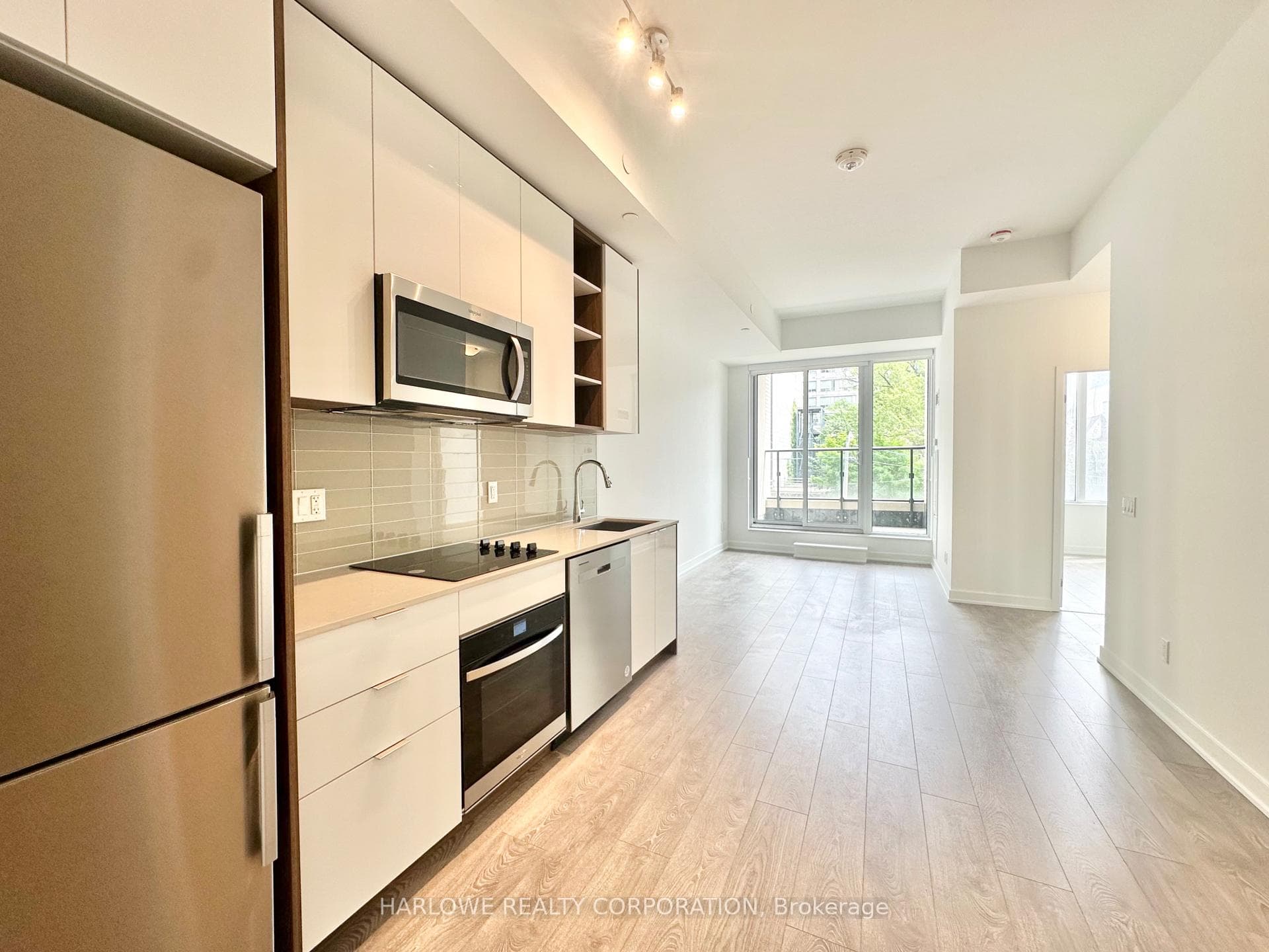543 Richmond Street Unit 216 photo 1