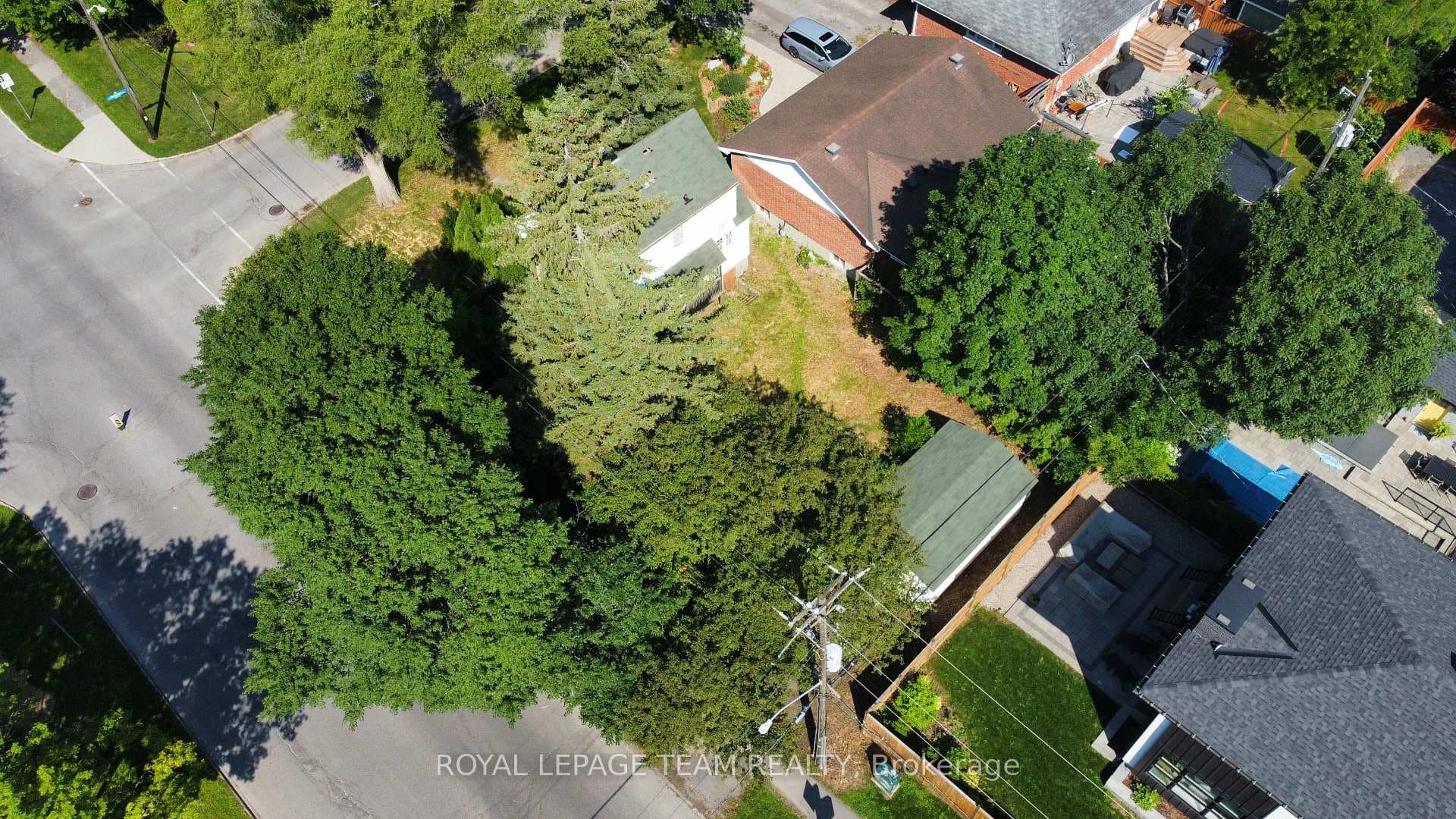 637 Windermere Avenue photo 1