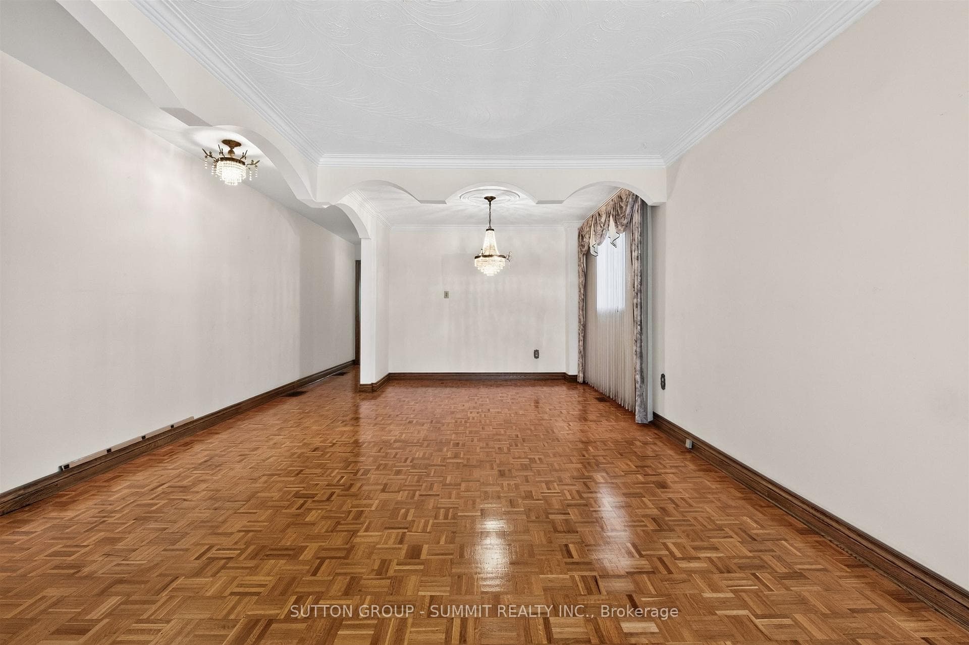 20 RUTLAND Street photo 17