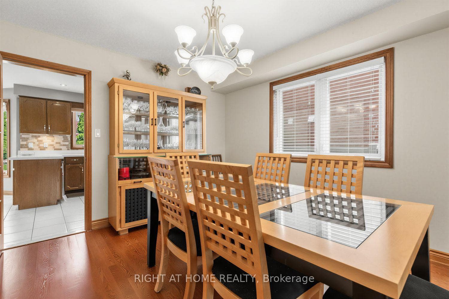 112 Belview Avenue photo 9