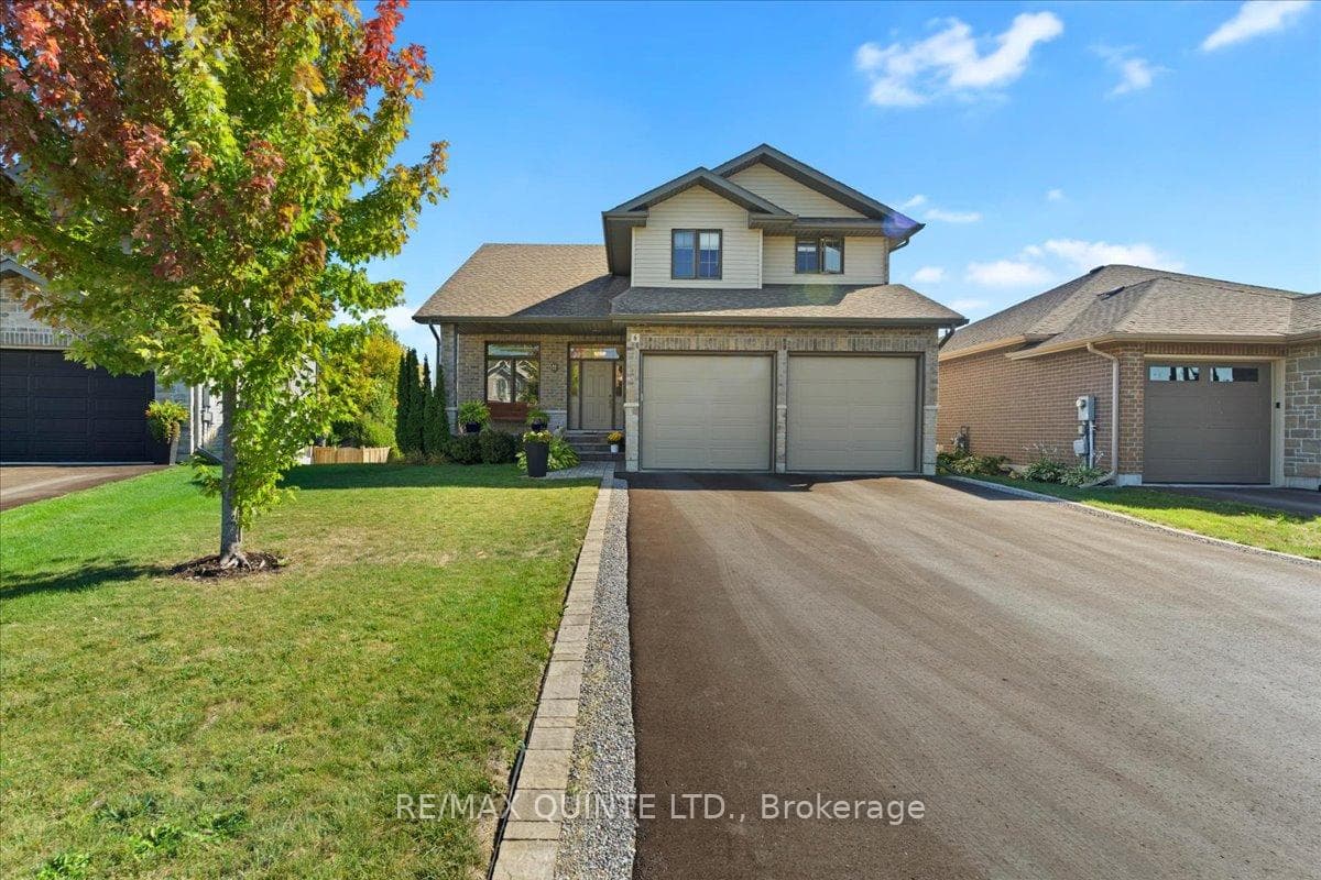 Beautiful home with double car garage