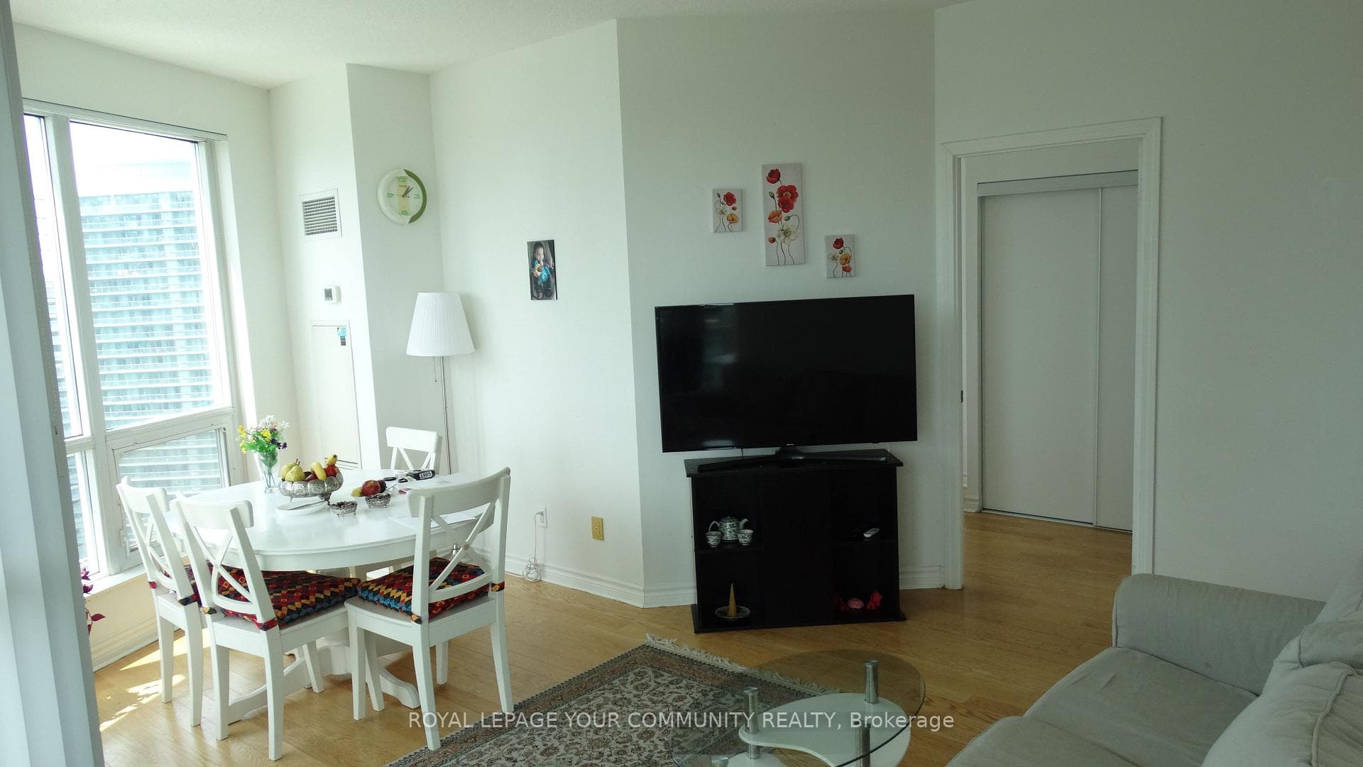 18 Holmes Avenue Unit 1905 photo 13