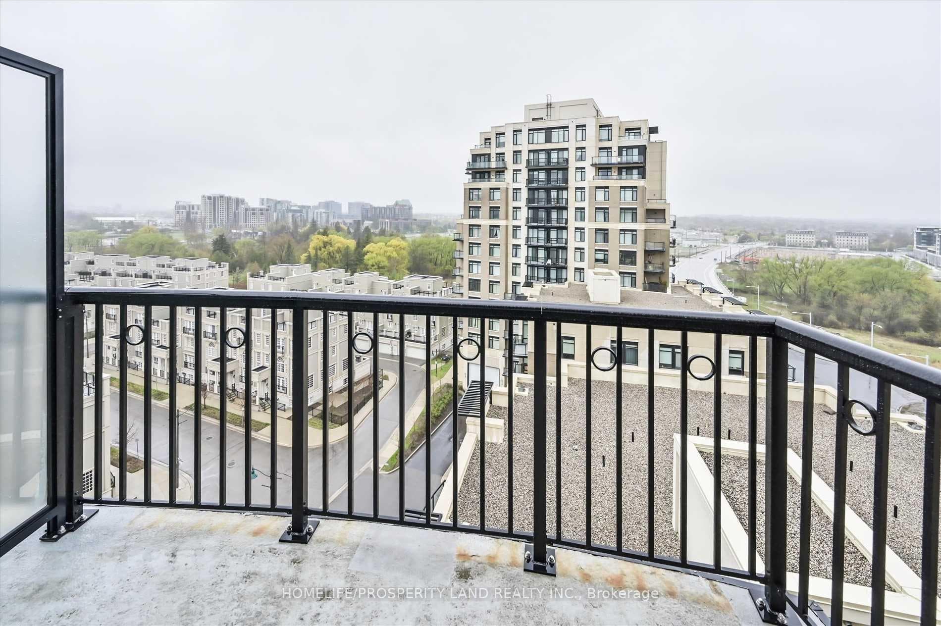 131 Upper Duke Crescent Unit 1001 photo 7