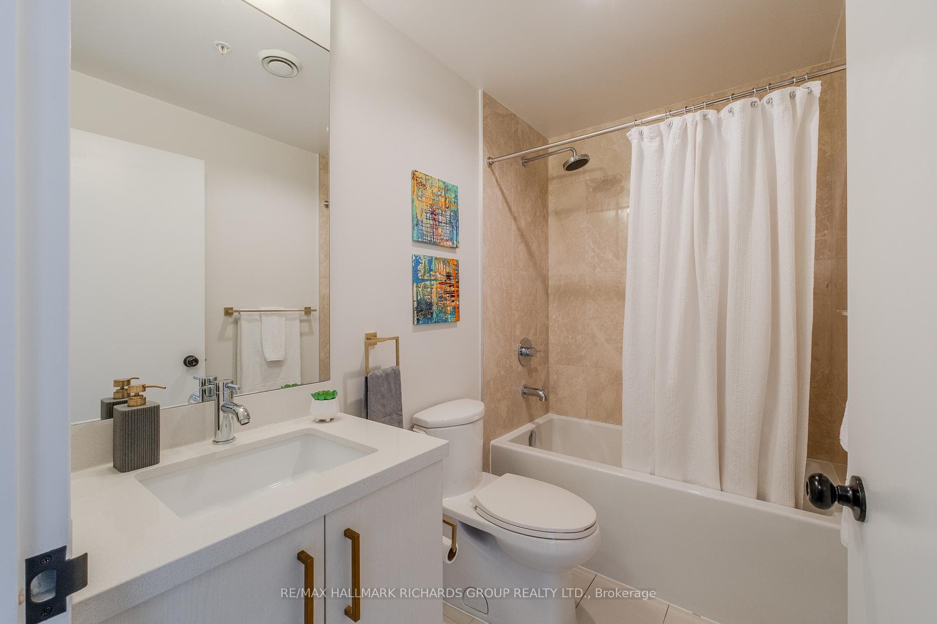 120 Bayview Avenue Unit S901 photo 16