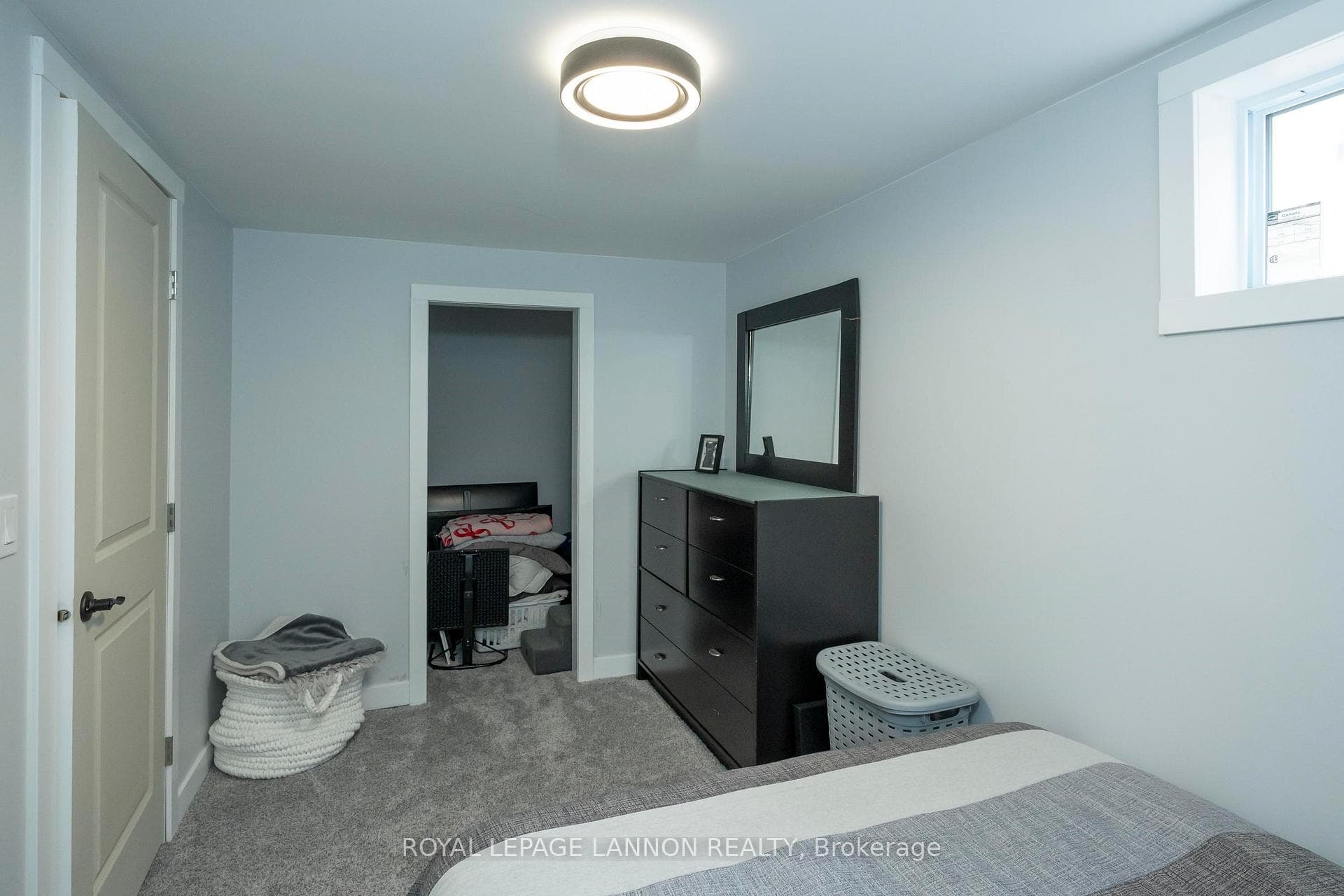 467 Heather Cres. photo 39