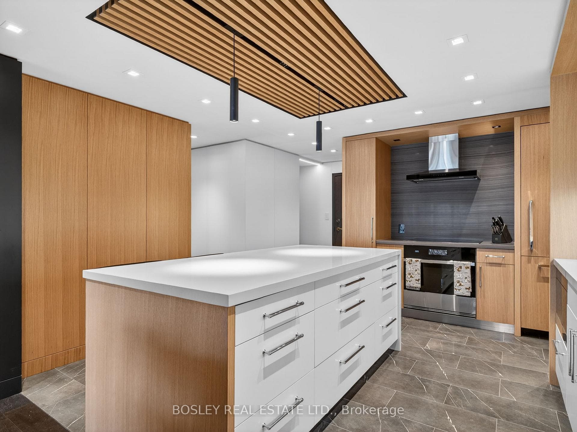 62 Wellesley Street Unit 1402 photo 14