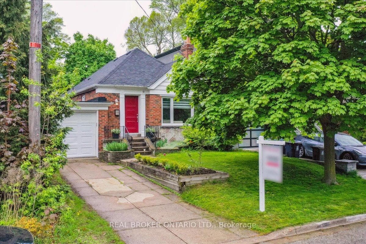 12 Parkview Heights photo 2