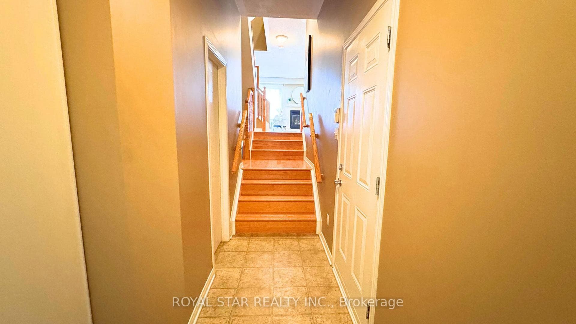 204 Catamount Court photo 4