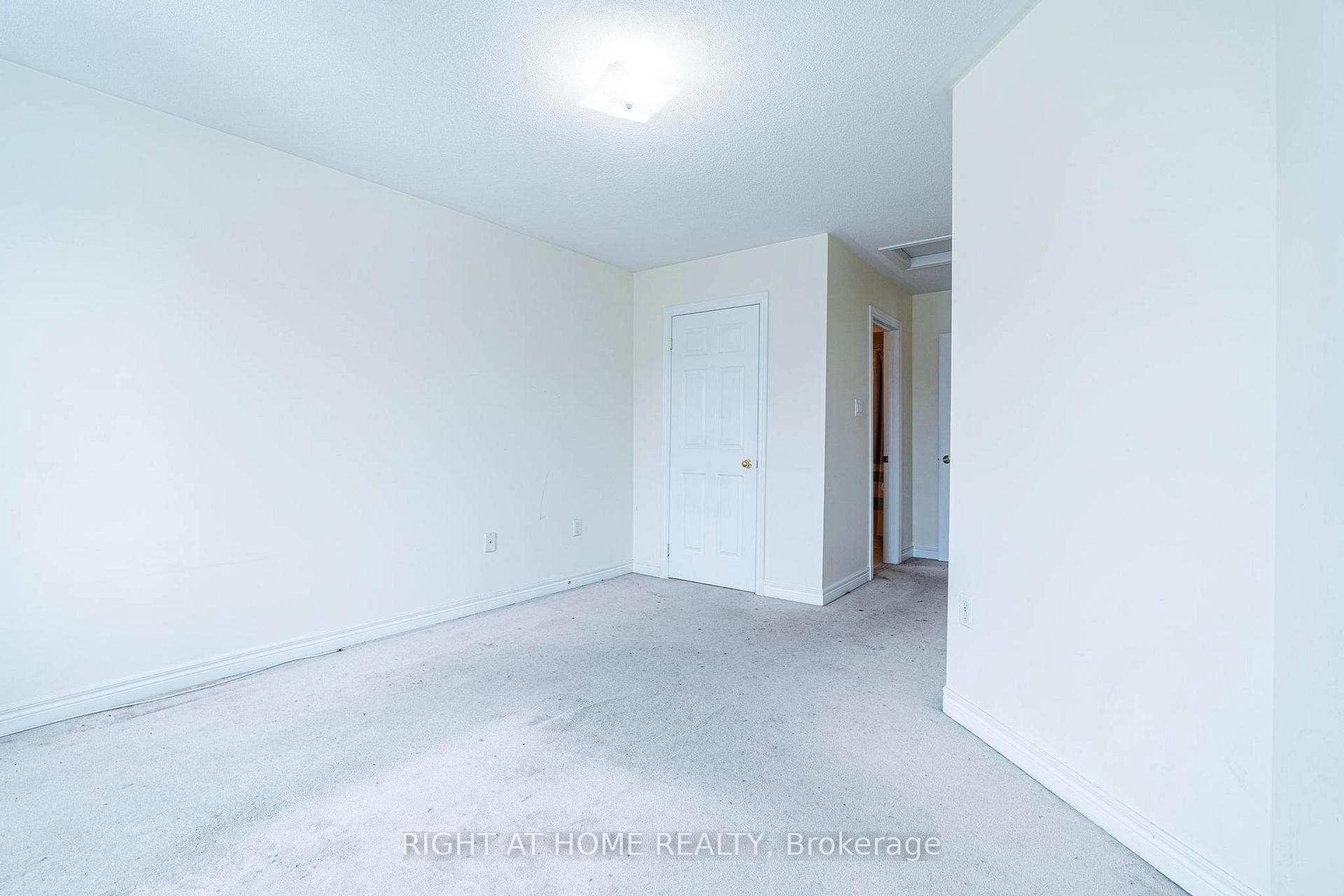 23 Ignatius Lane photo 24