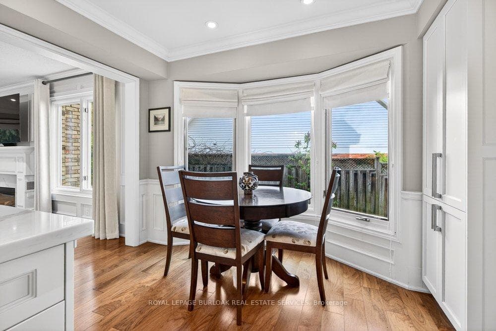 89 Stonegate Drive photo 12