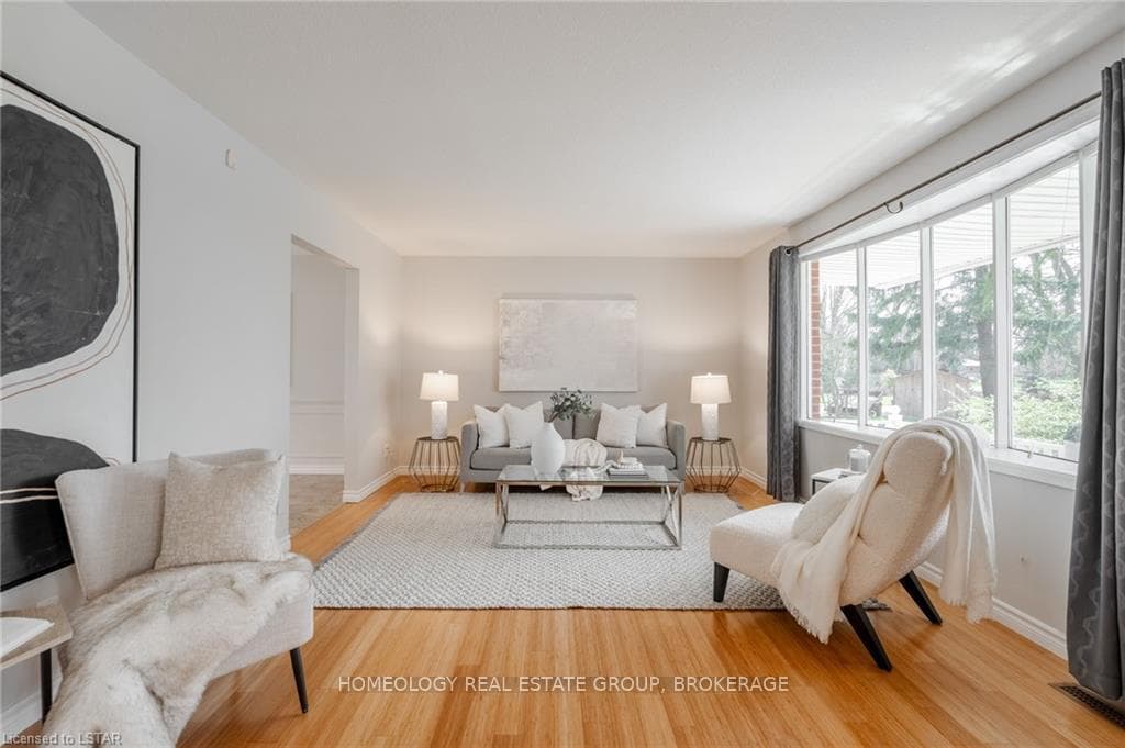 21776 RICHMOND Street photo 4