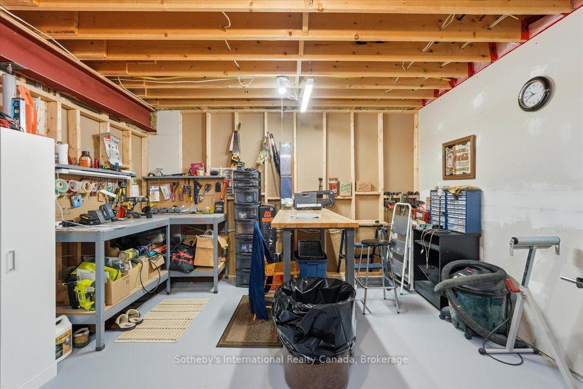 7 Conger Drive photo 38