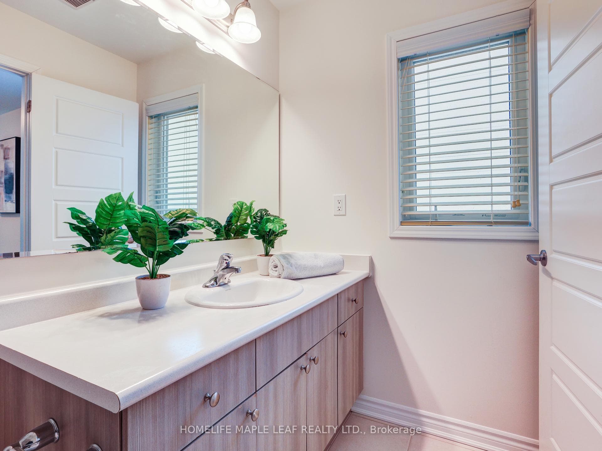 116 Watermill Street photo 39