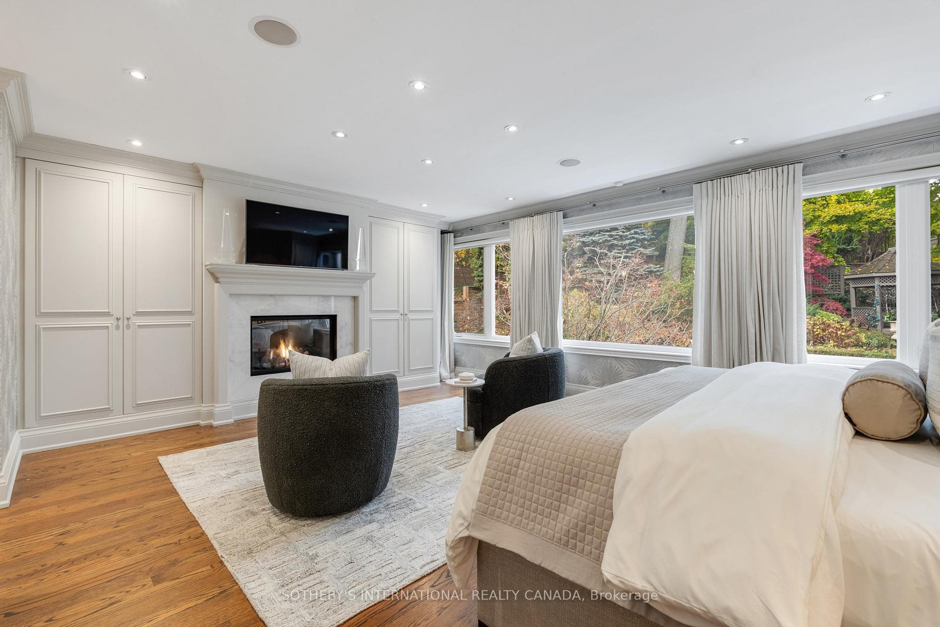 103 Russell Hill Road photo 16