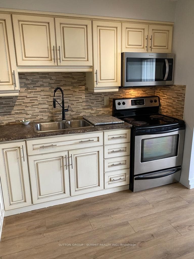 2301 Derry Road Unit 1003 photo 8