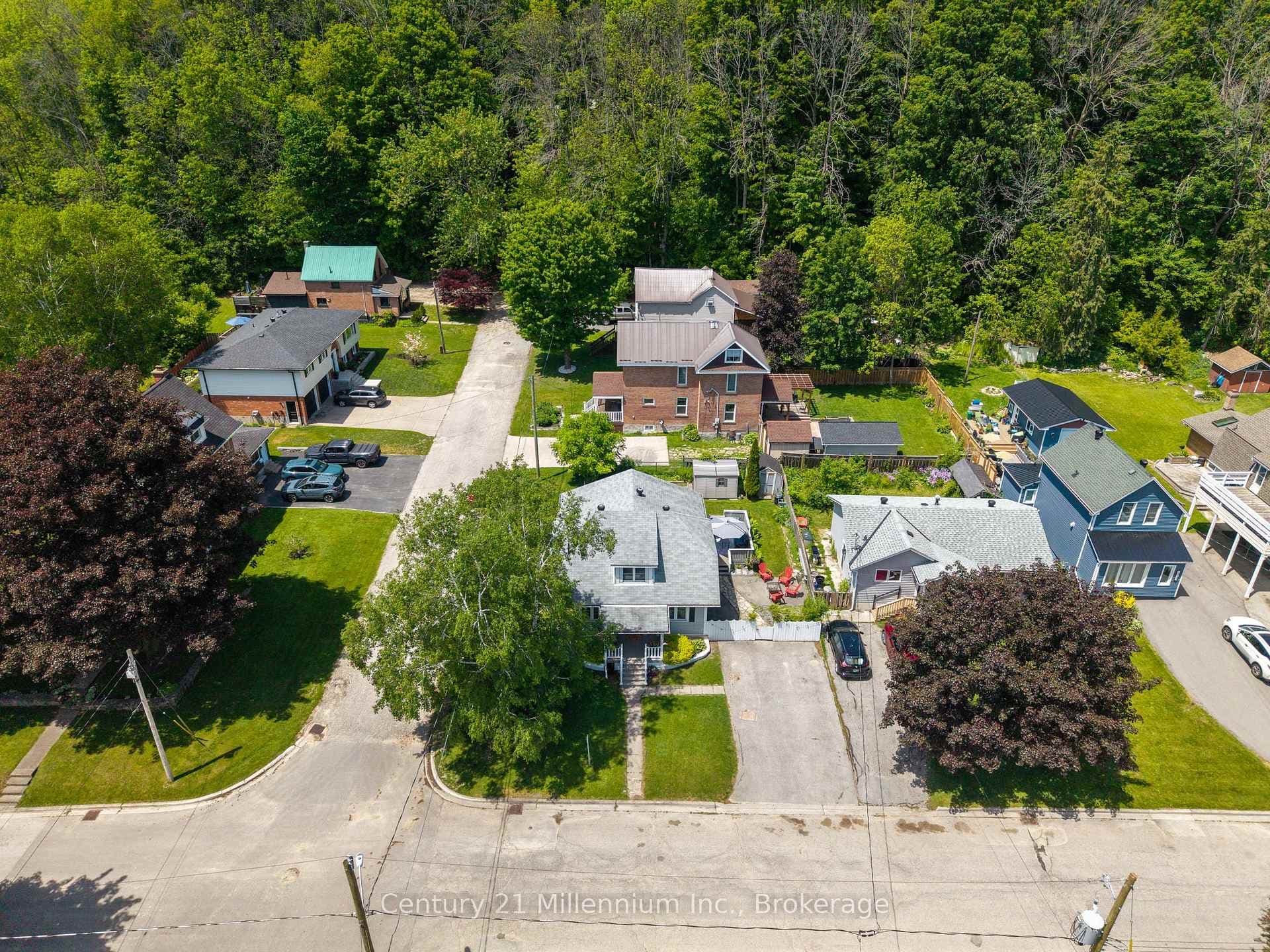 1712 5th Avenue photo 4
