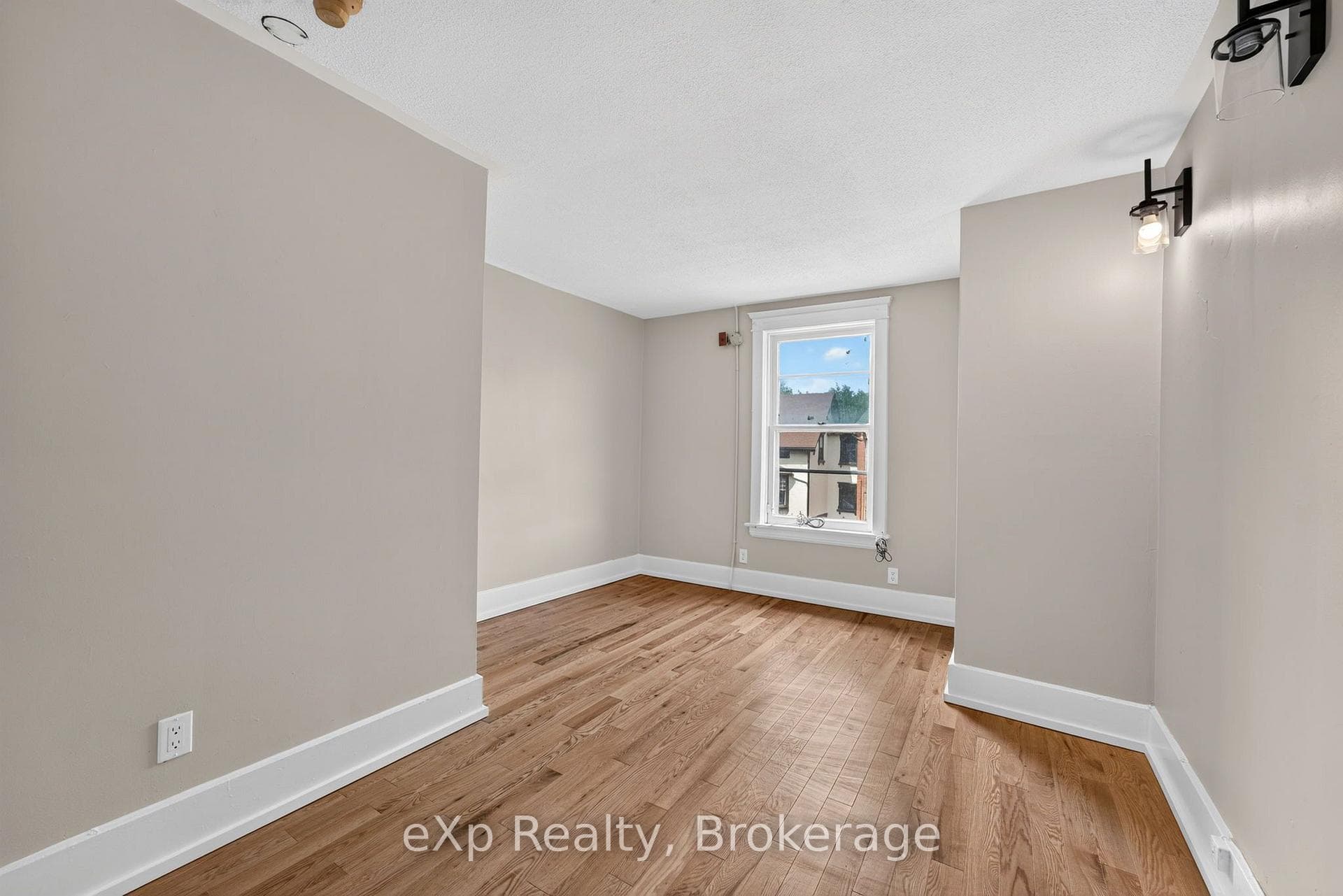 31 Waterloo Street photo 12