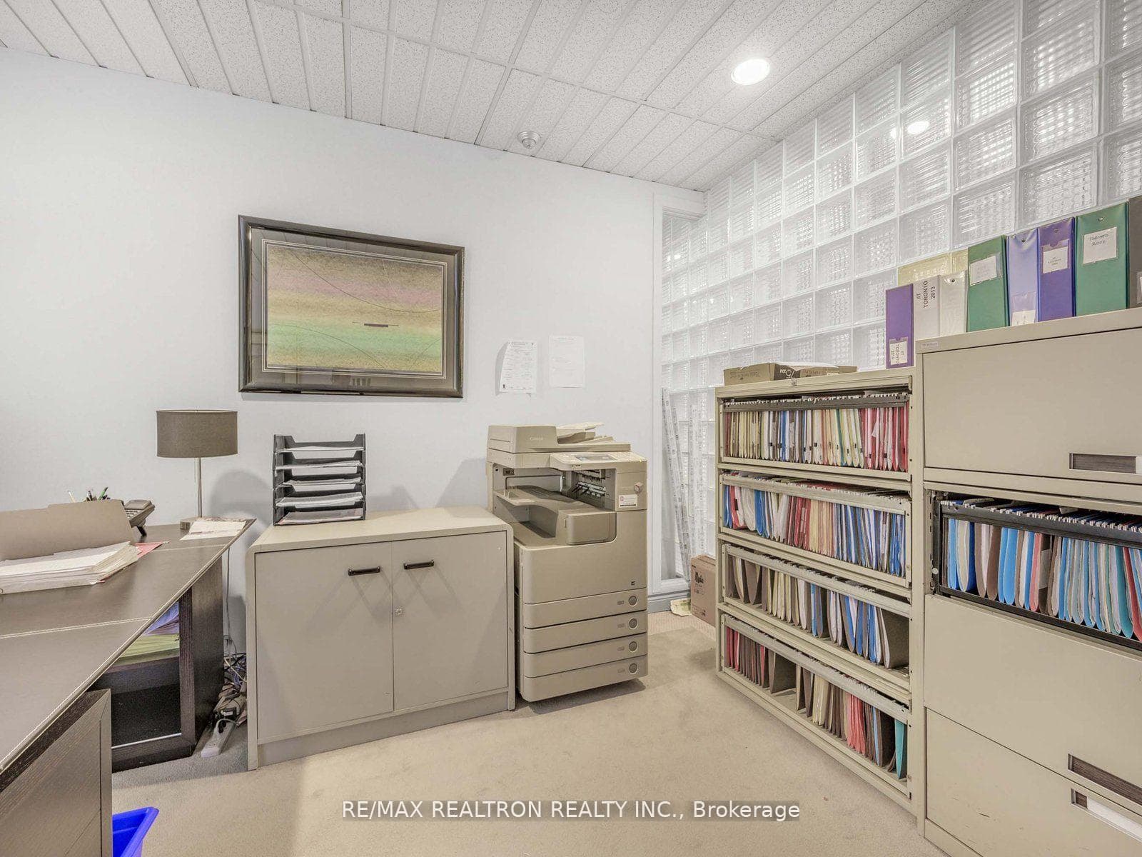 120 Carlton Street Unit 404 photo 13