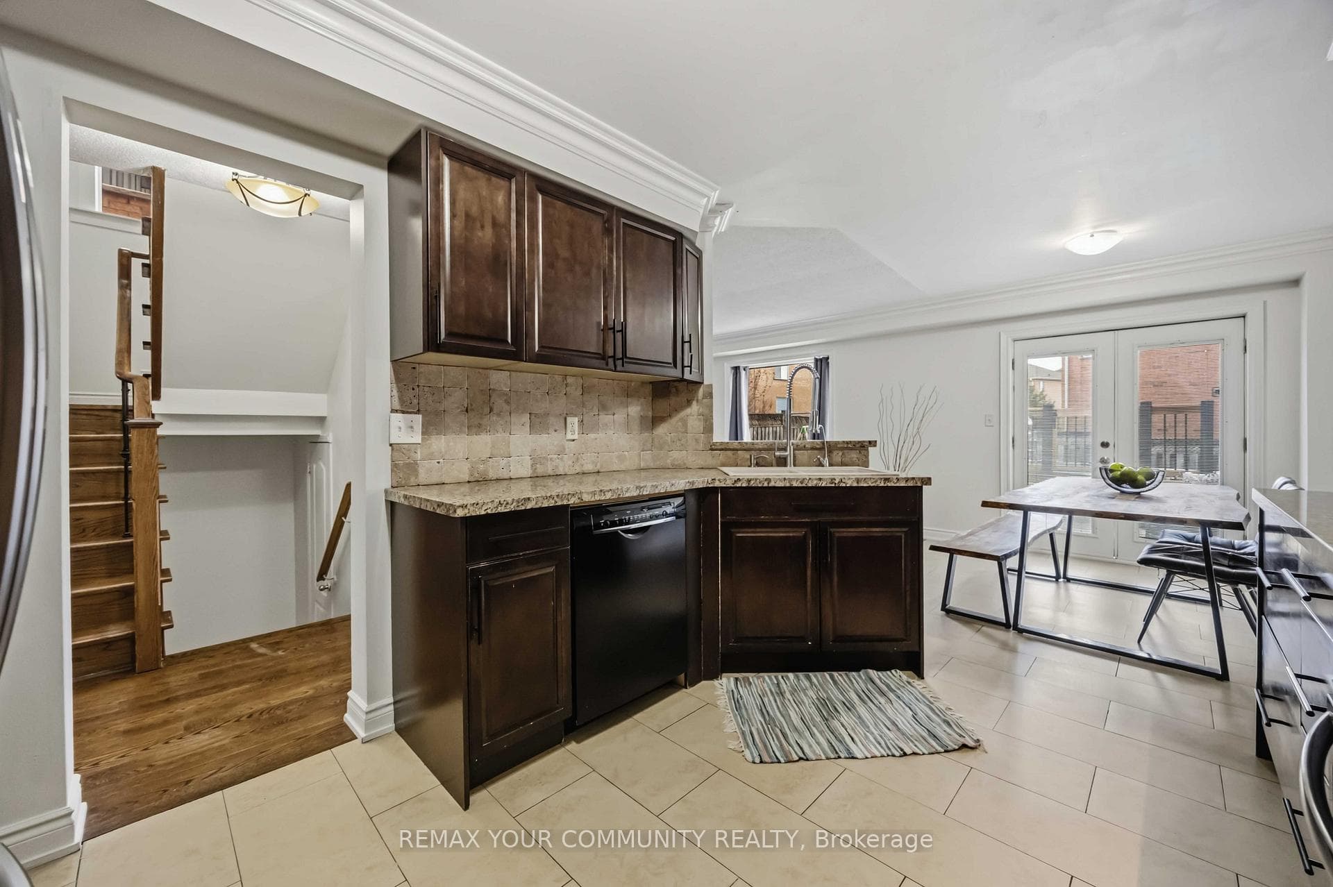 56 Hirst Avenue photo 23