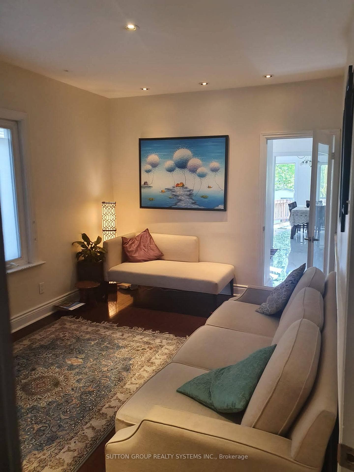 17 Copeland Avenue photo 1