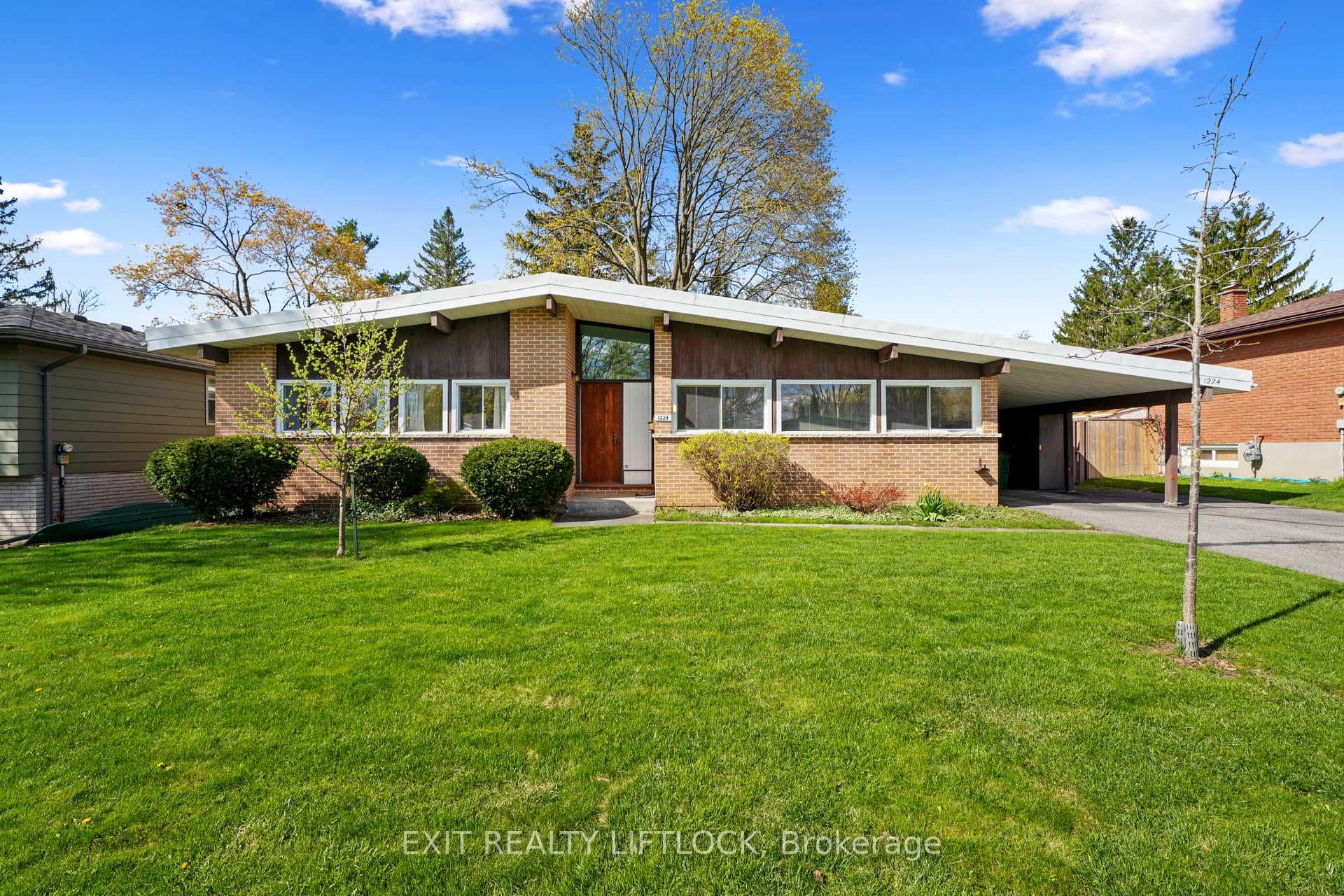 1224 Cabot Street photo 1