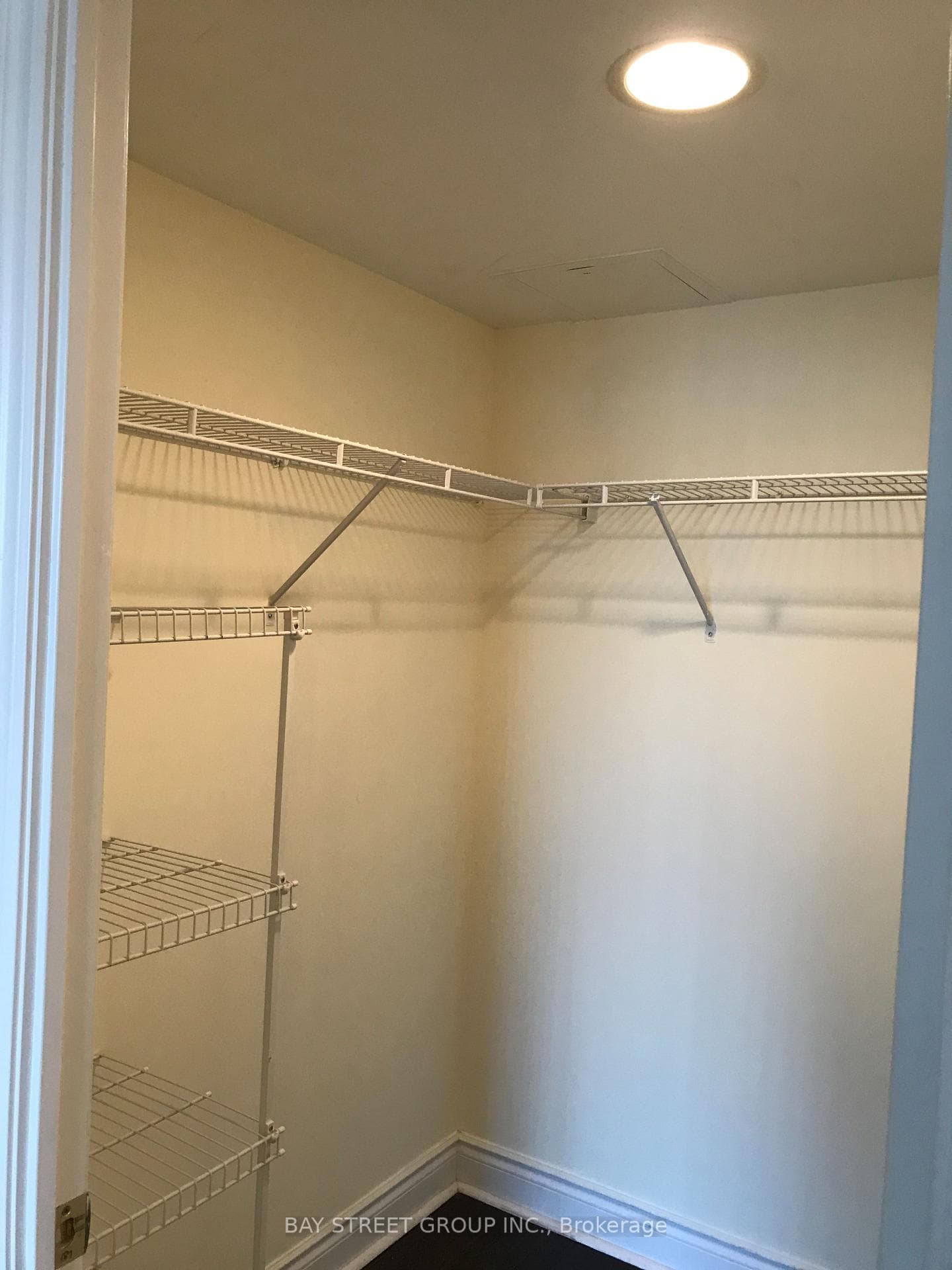 5 Northtown Way Unit 1811 photo 19