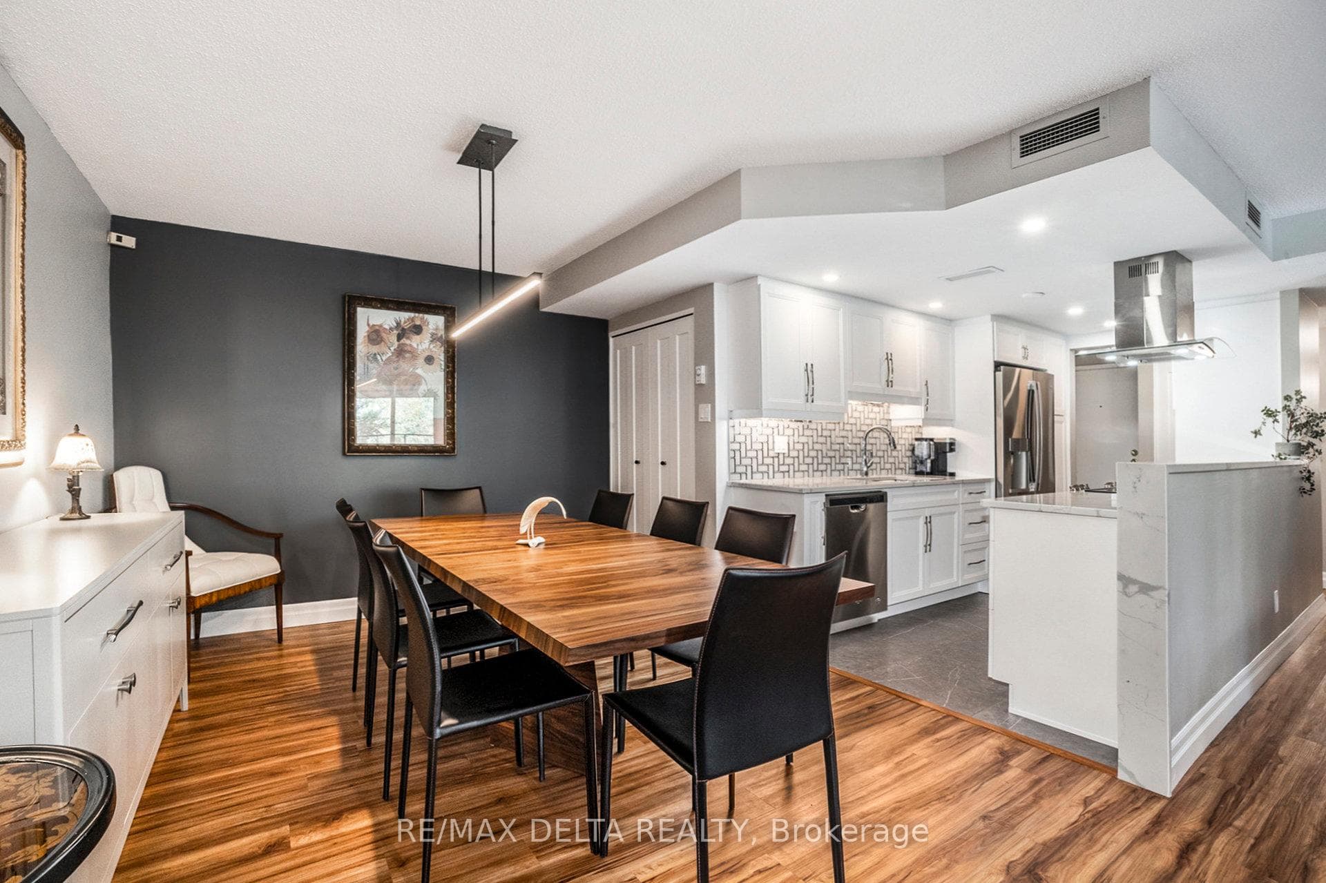 295 Gilmour Street Unit 304 photo 11