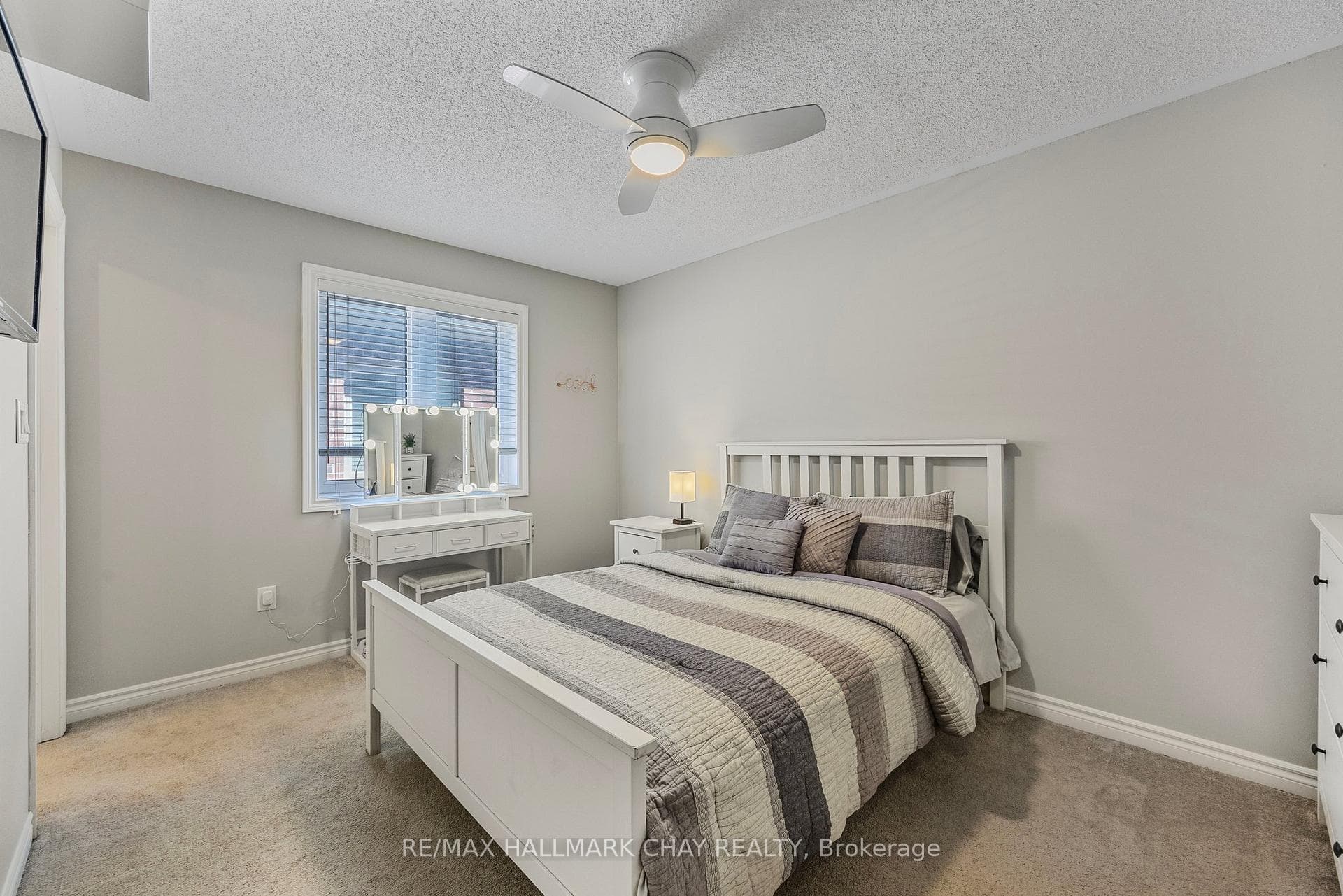 118 Hutchinson Drive photo 23