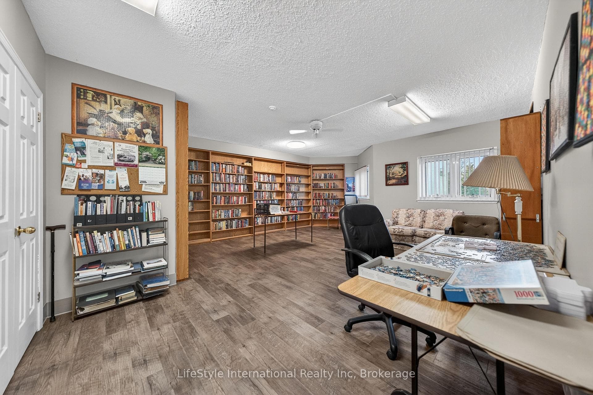 19 Woodlawn Road Unit 512 photo 42