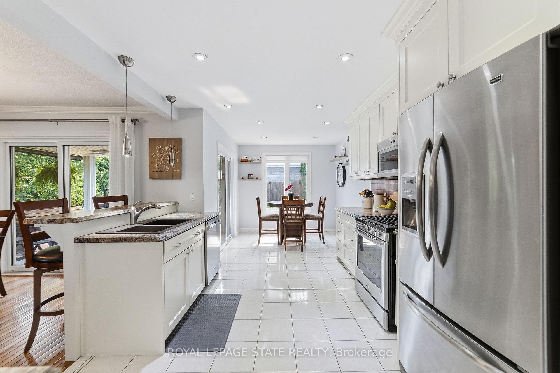 1 Banburry Crescent photo 6
