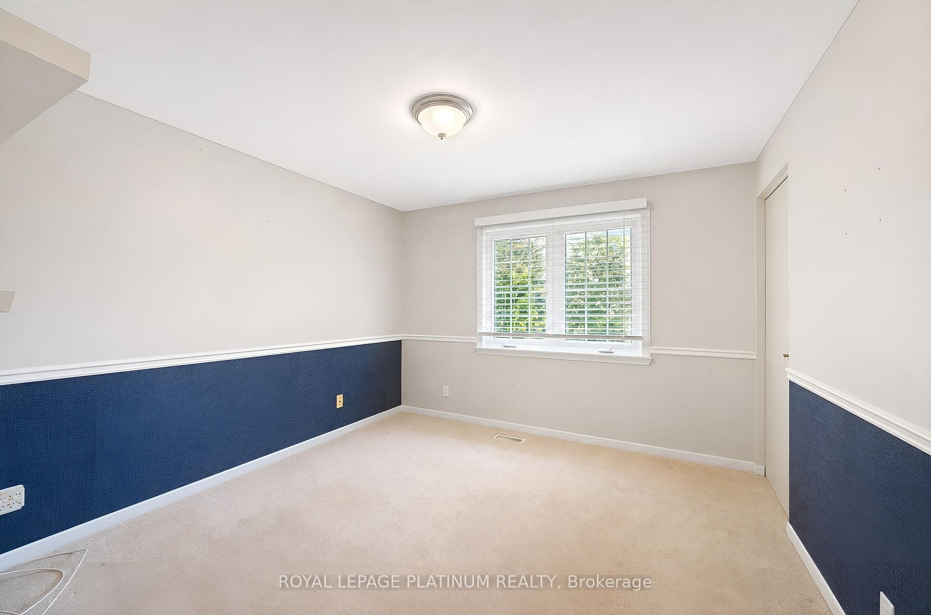 47 PARKVIEW Place photo 34