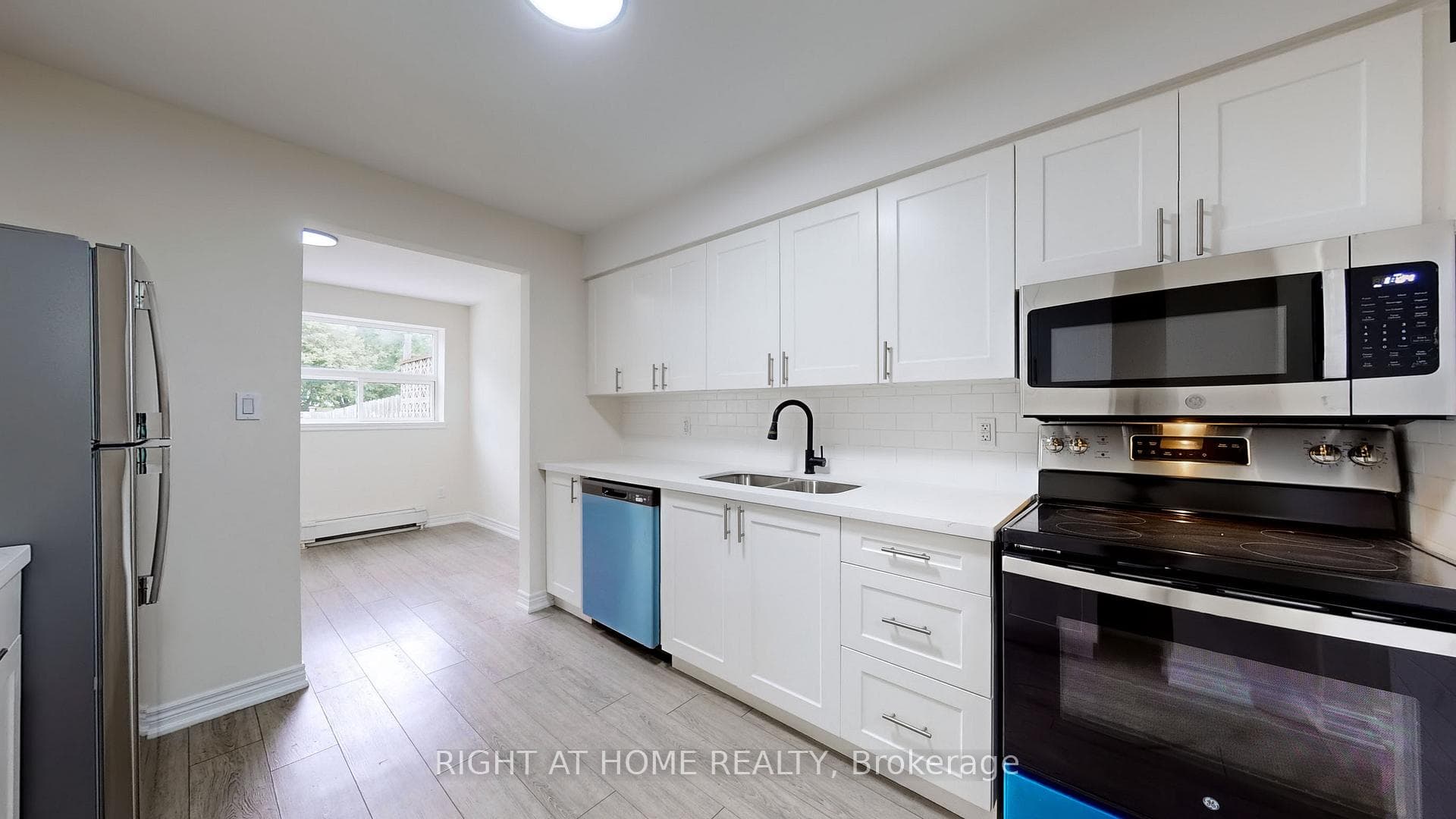 45 Swordbill Drive photo 14