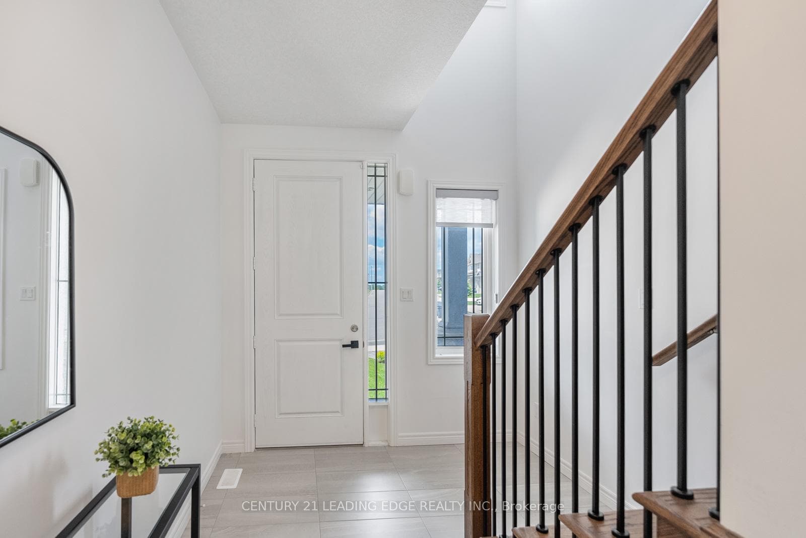 96 Dallan Drive photo 4