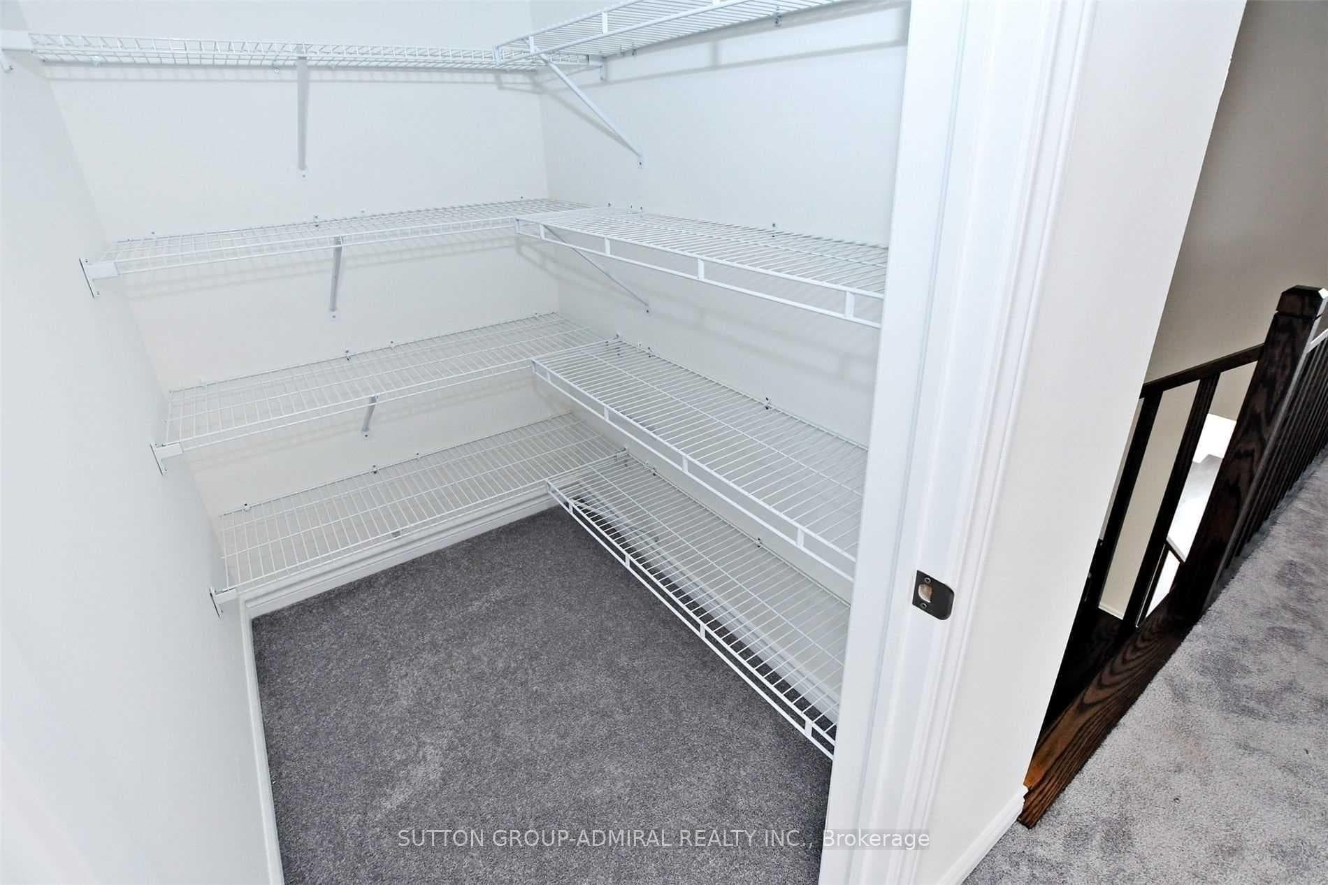 1477 Blackmore Street photo 19