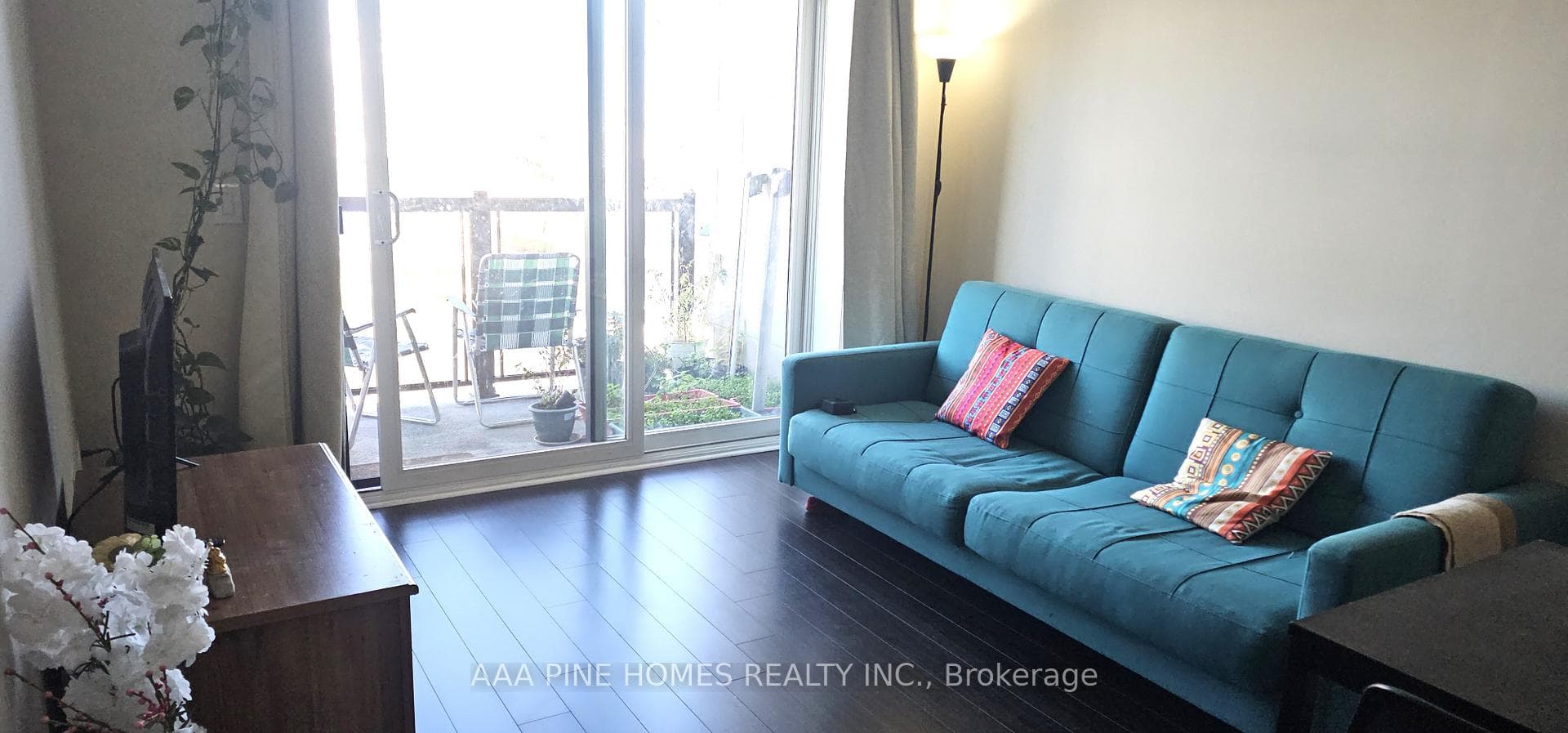 7325 Markham Road Unit 205 photo 9