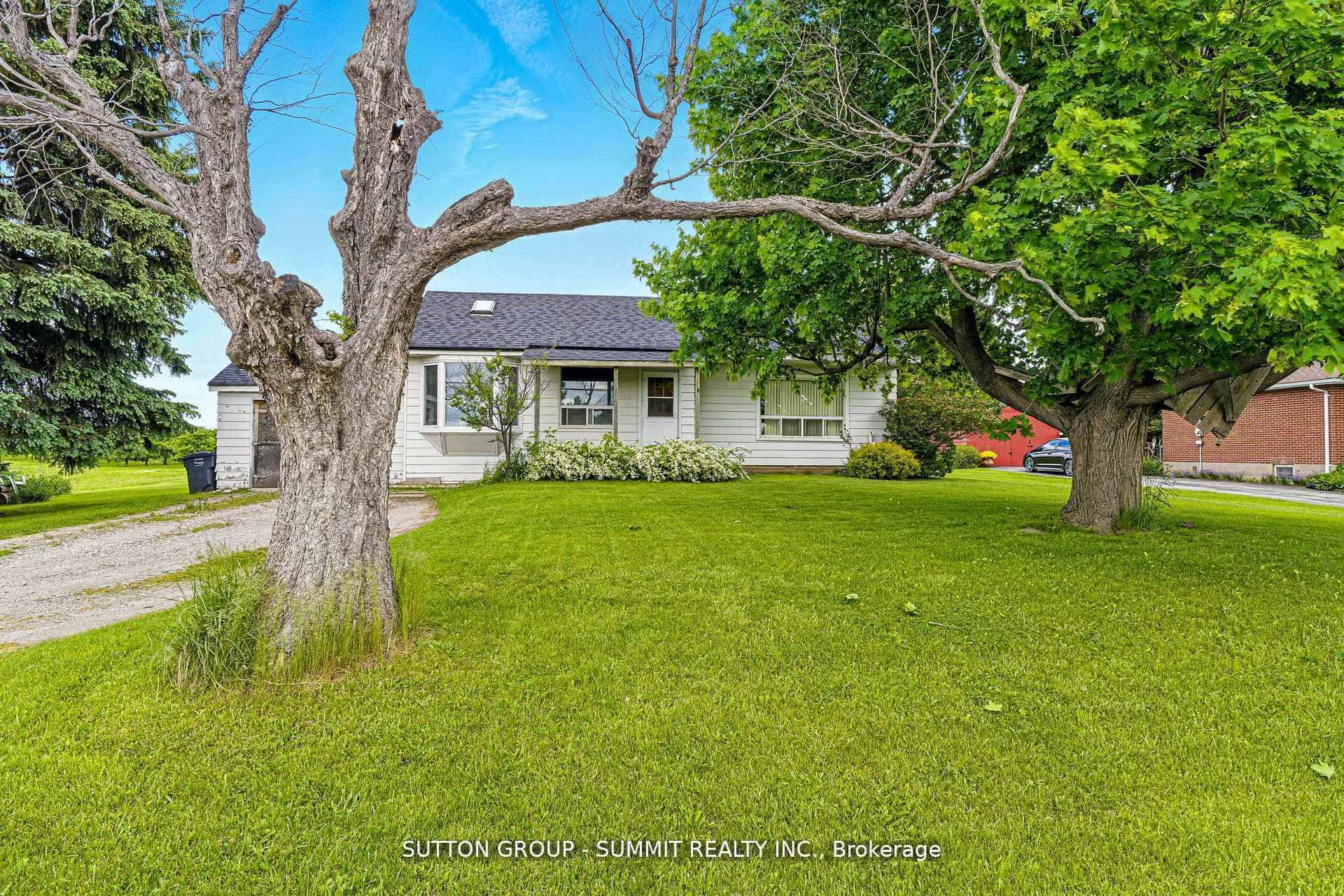 8555 Heritage Road photo 2